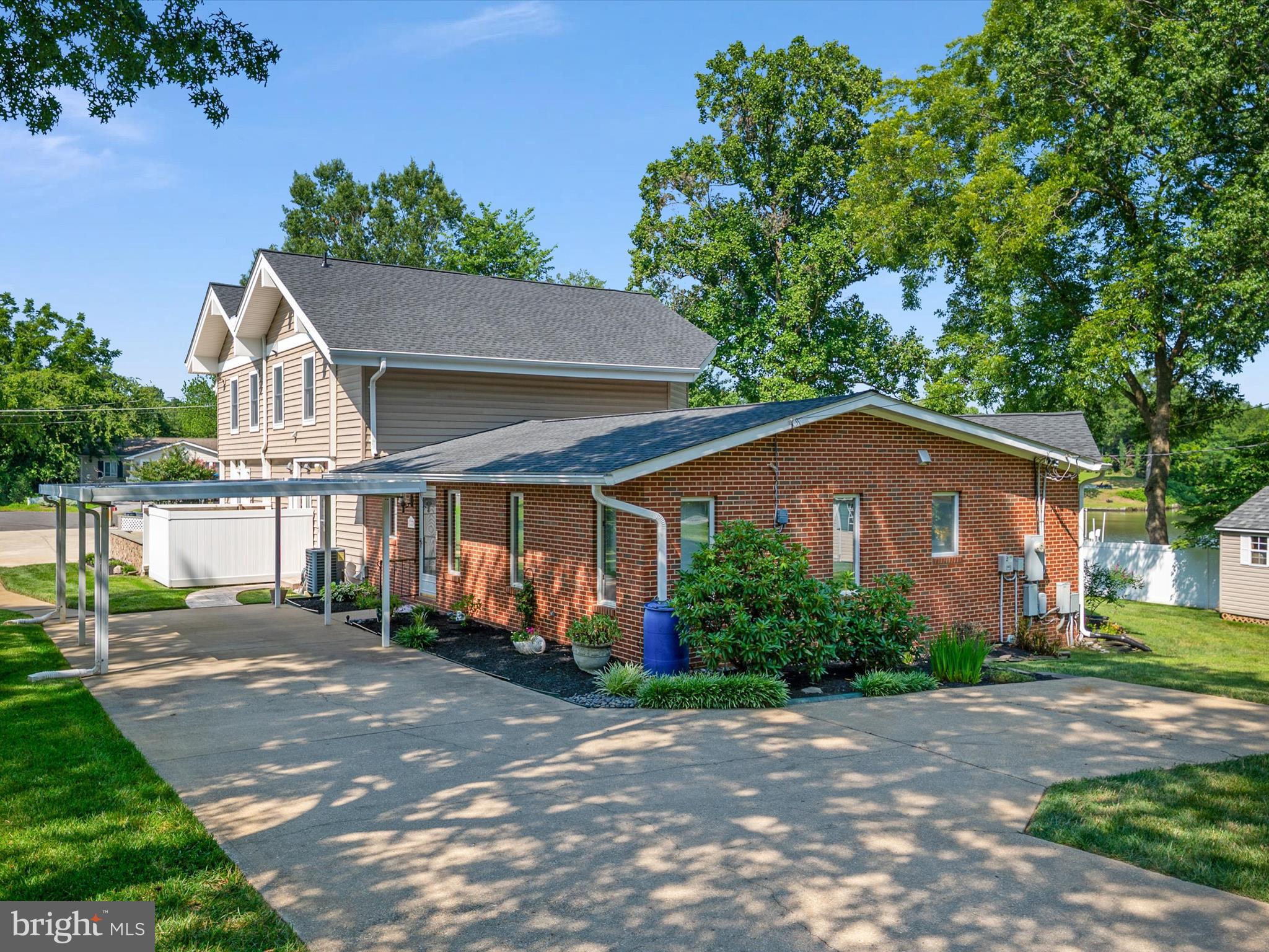 HARBOR VIEW - Residential