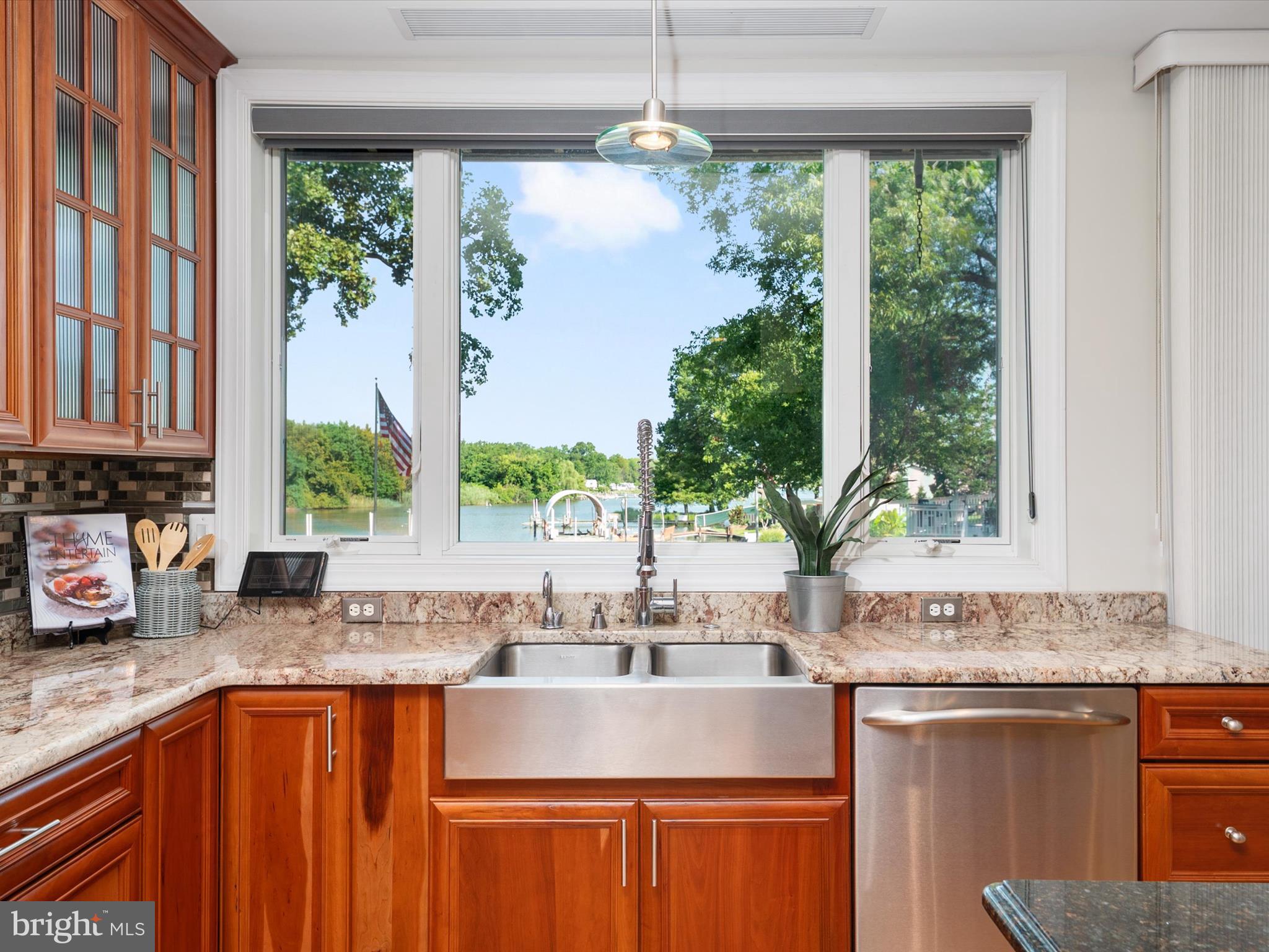 HARBOR VIEW - Residential