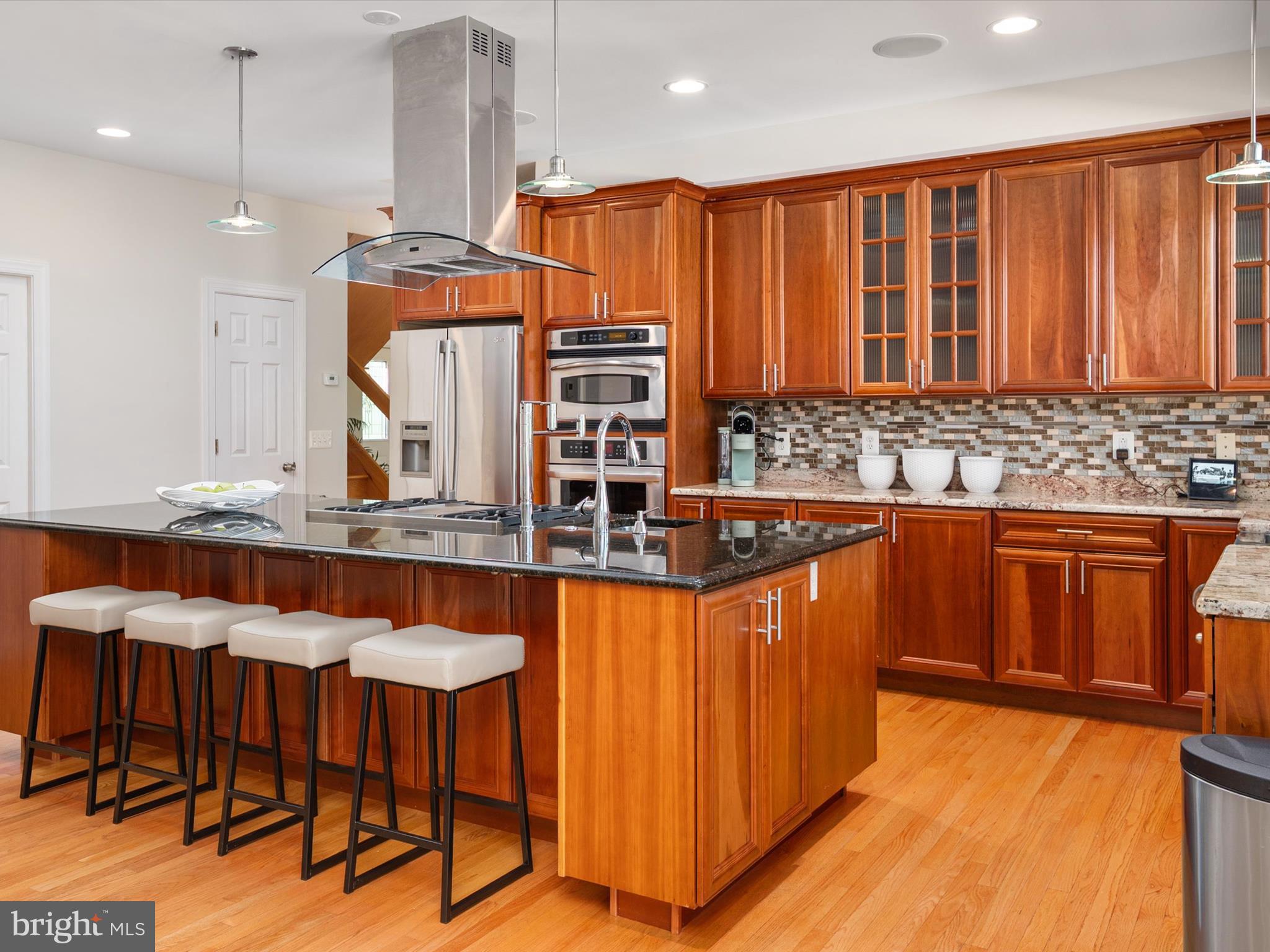 HARBOR VIEW - Residential