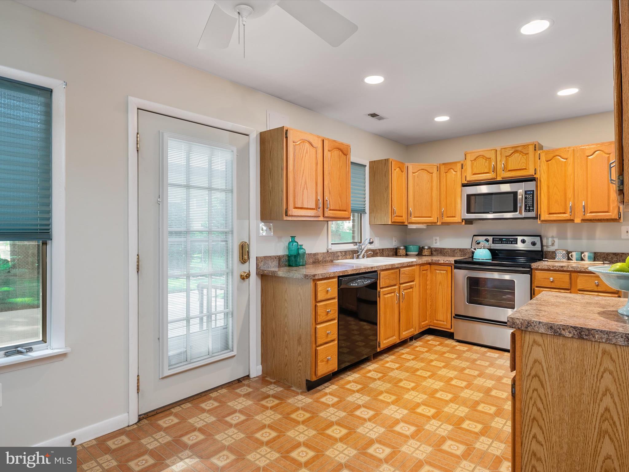 HARBOR VIEW - Residential