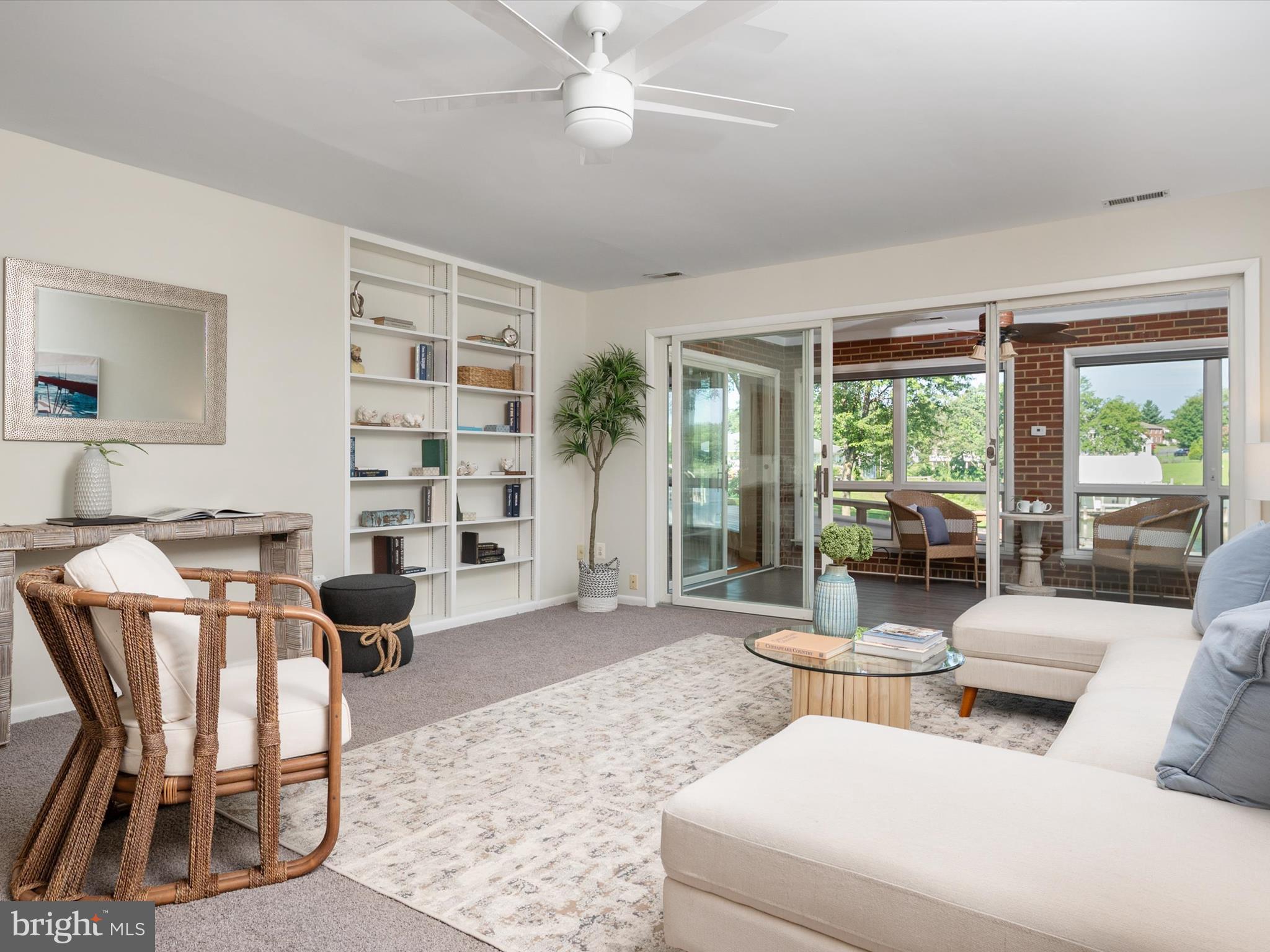 HARBOR VIEW - Residential