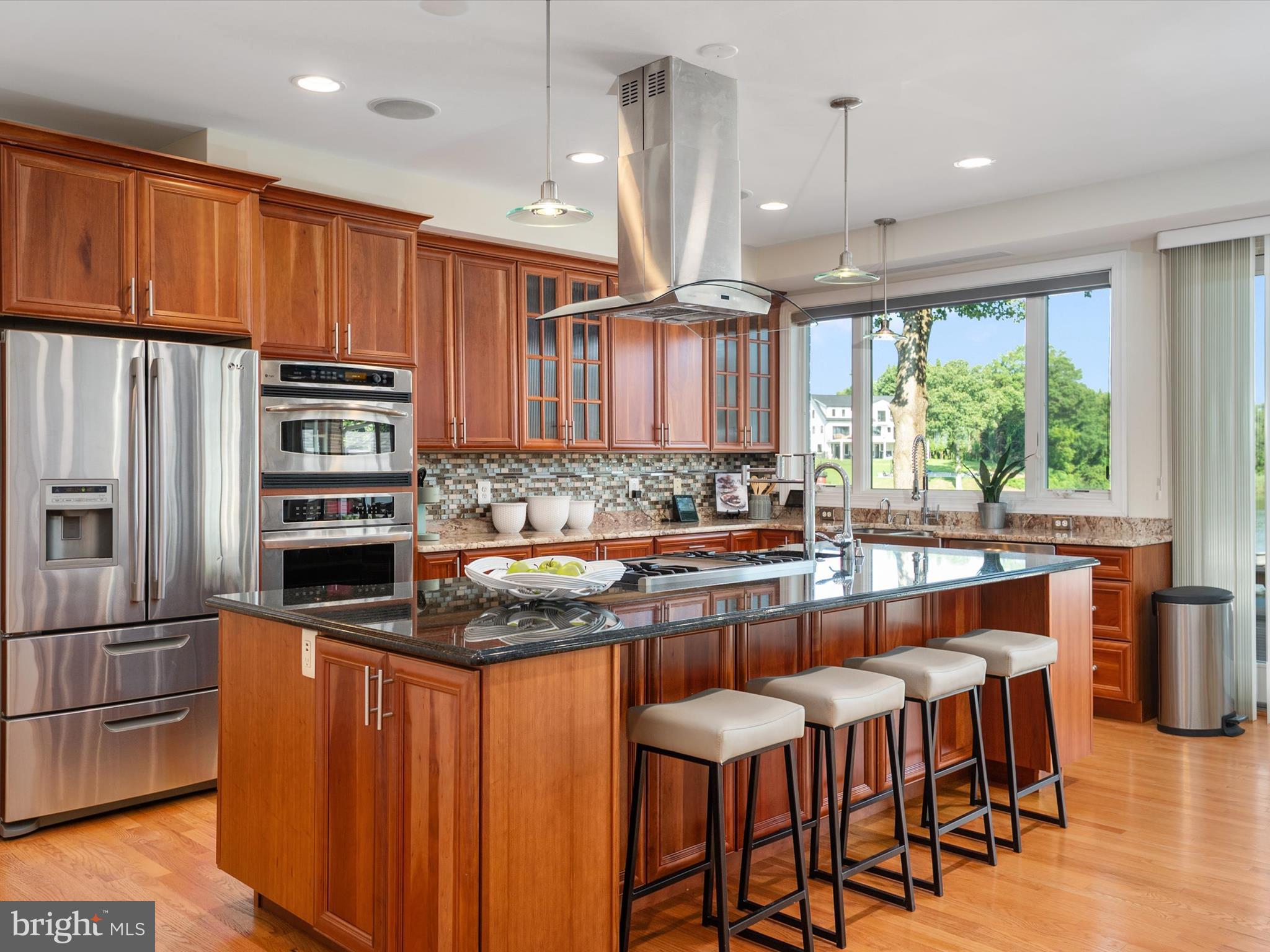 HARBOR VIEW - Residential