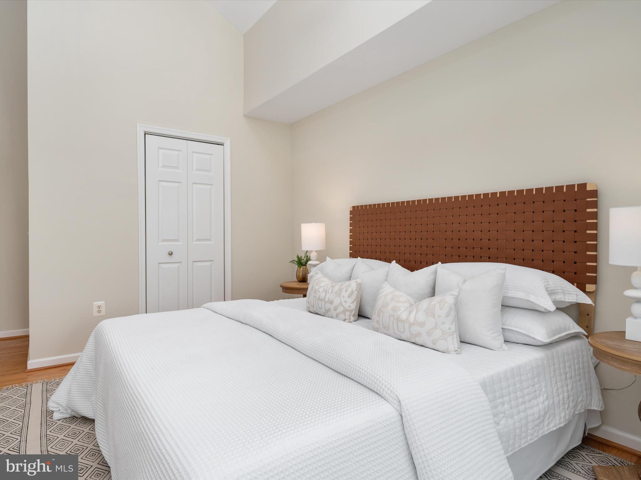 HARBOR VIEW - Residential