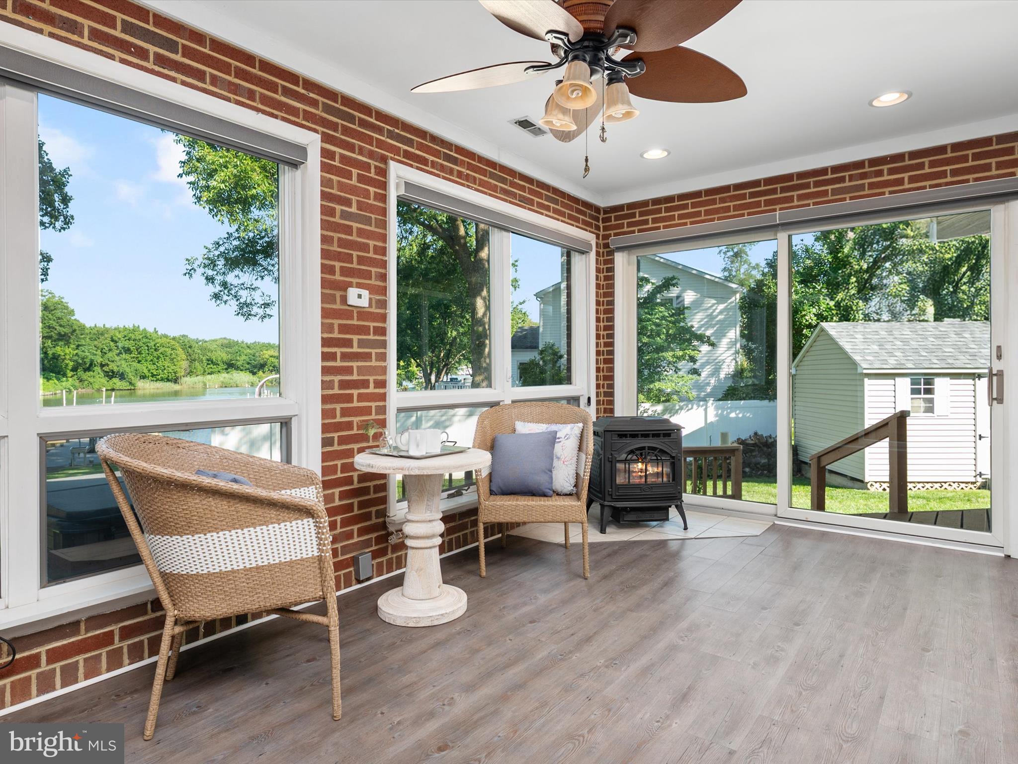 HARBOR VIEW - Residential