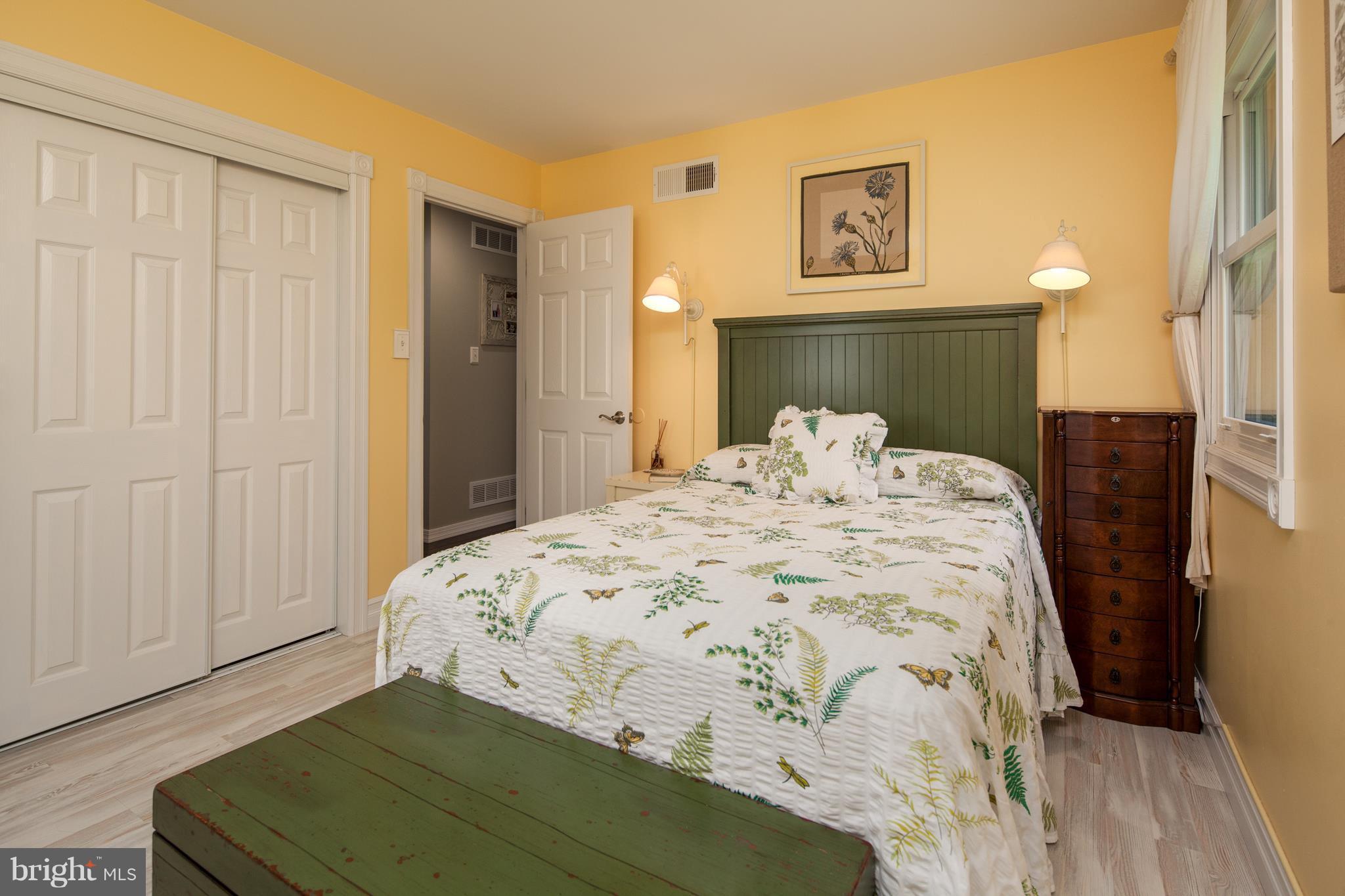 HERITAGE WOODS - Residential