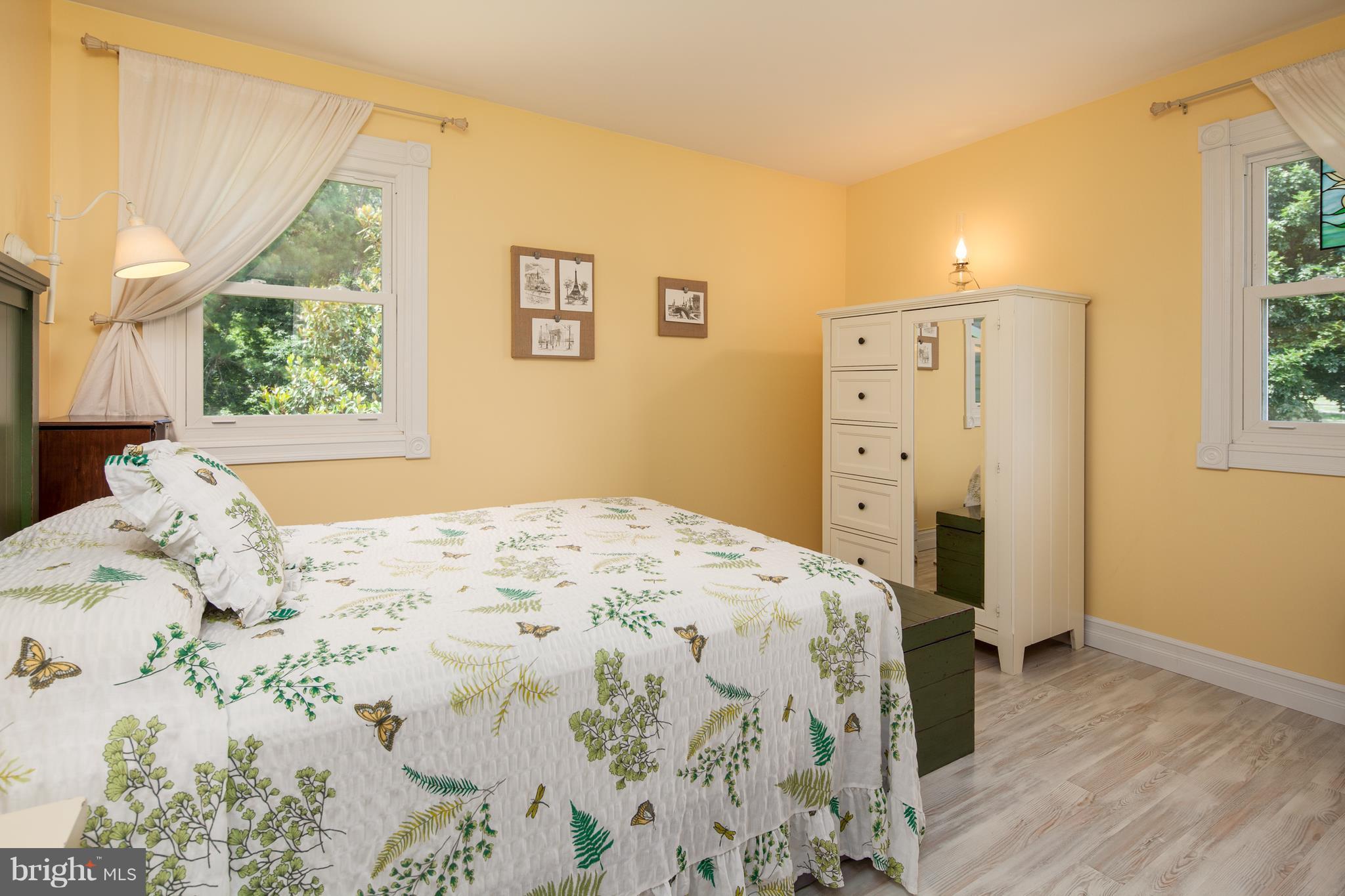 HERITAGE WOODS - Residential