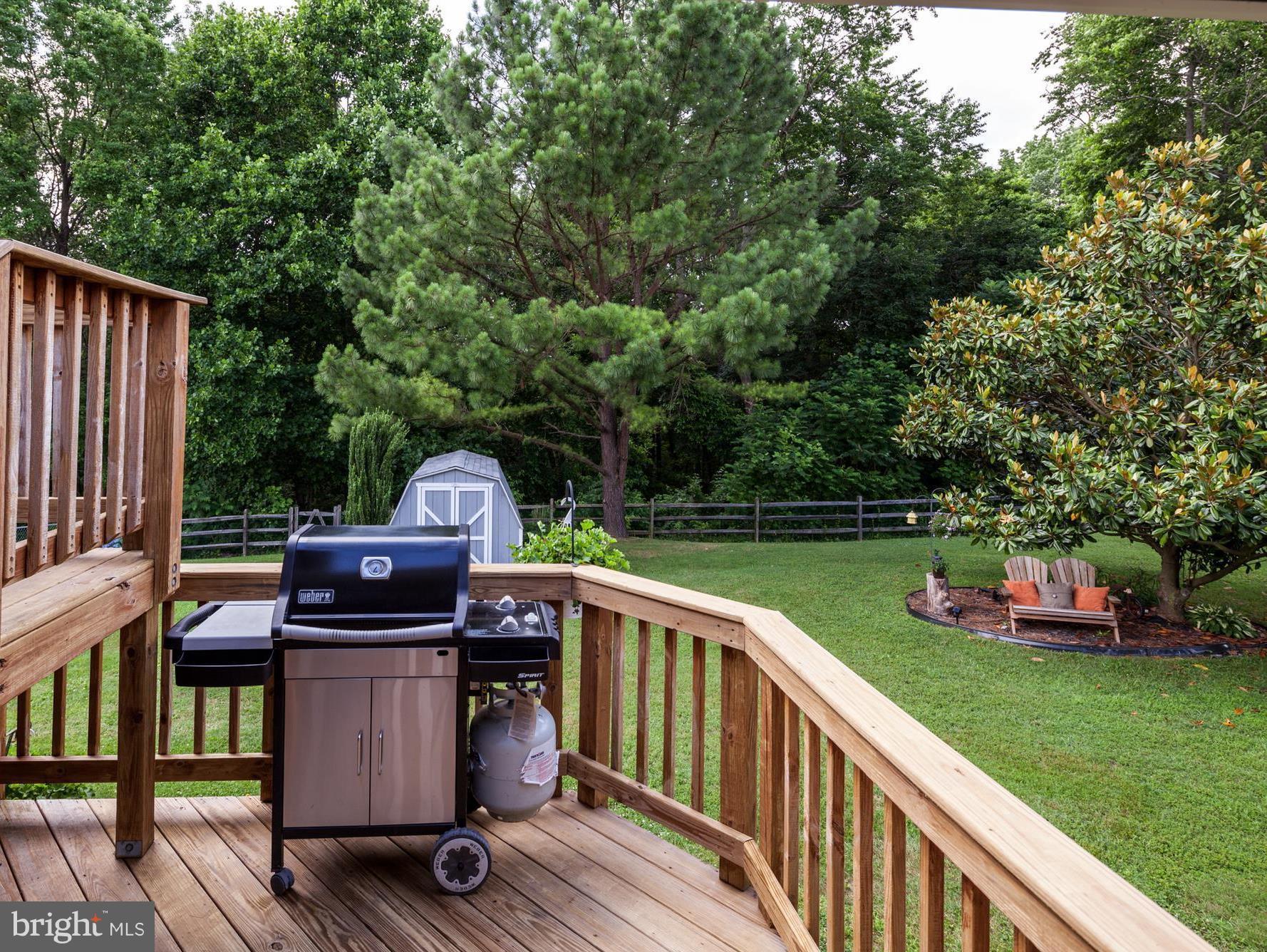 HERITAGE WOODS - Residential