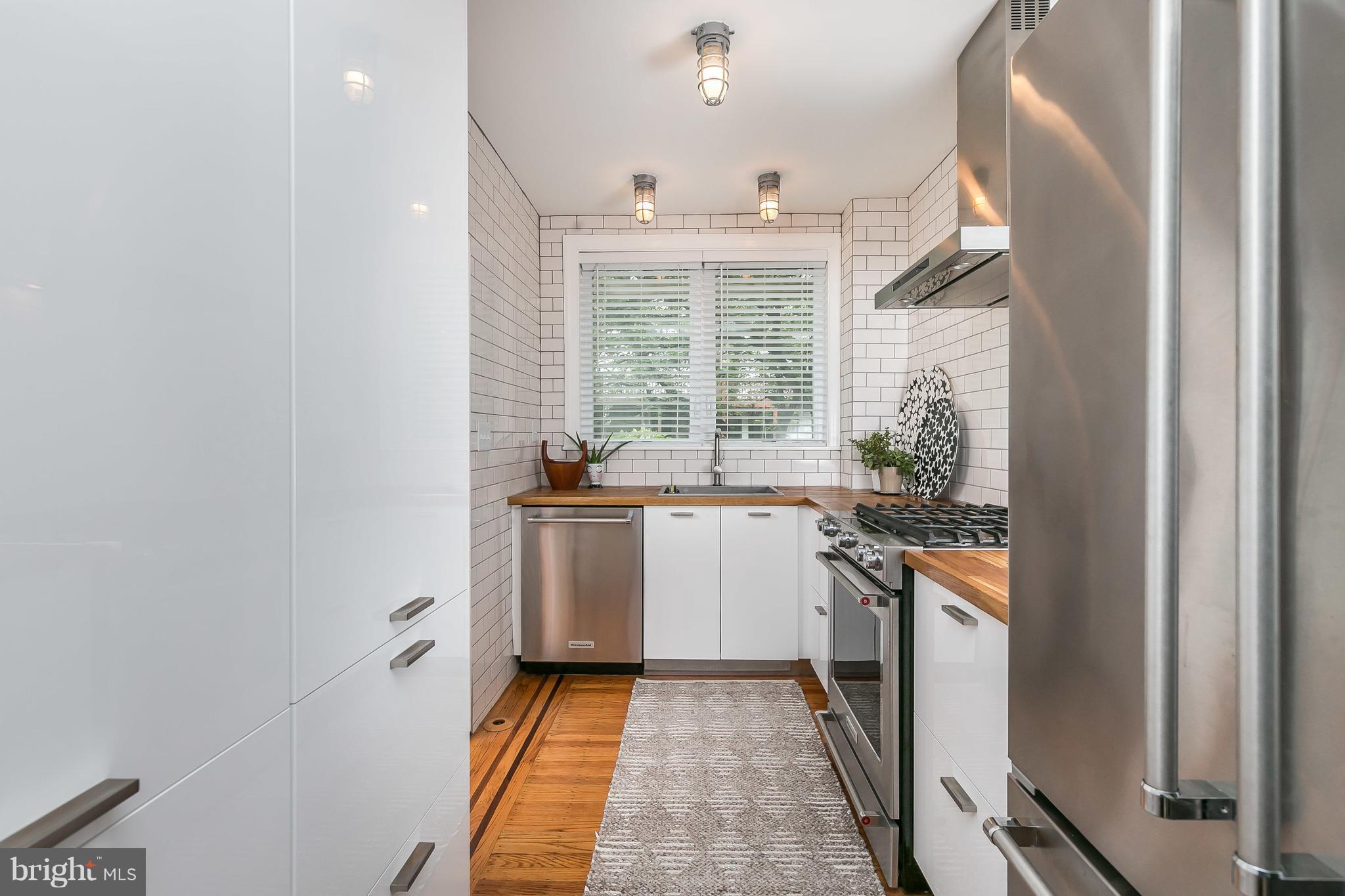 EDNOR GARDENS HISTORIC DISTRICT - Residential