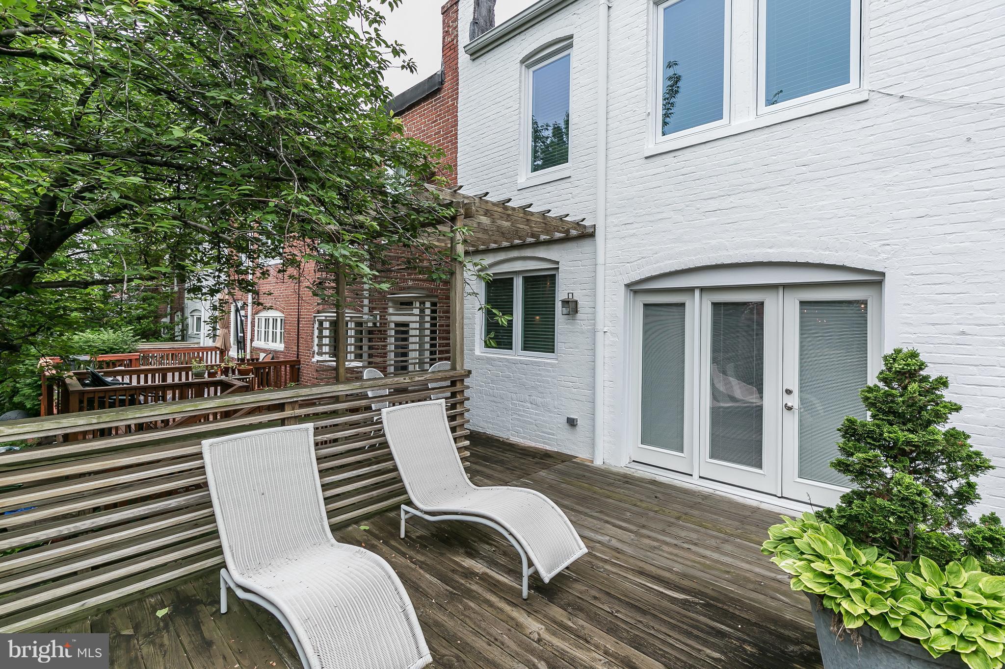 EDNOR GARDENS HISTORIC DISTRICT - Residential