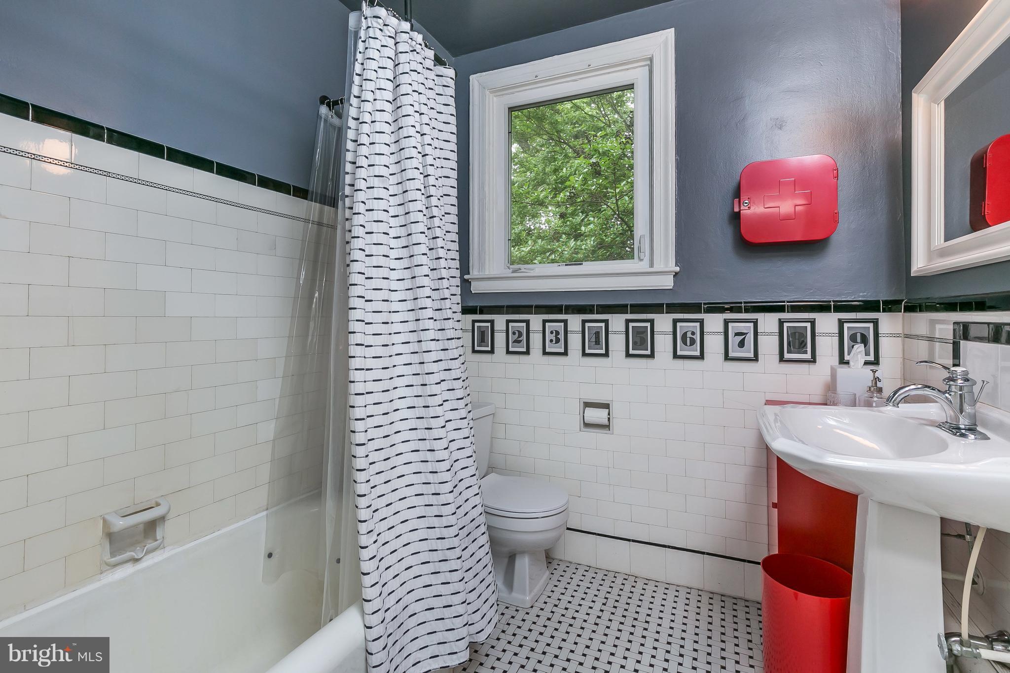 EDNOR GARDENS HISTORIC DISTRICT - Residential