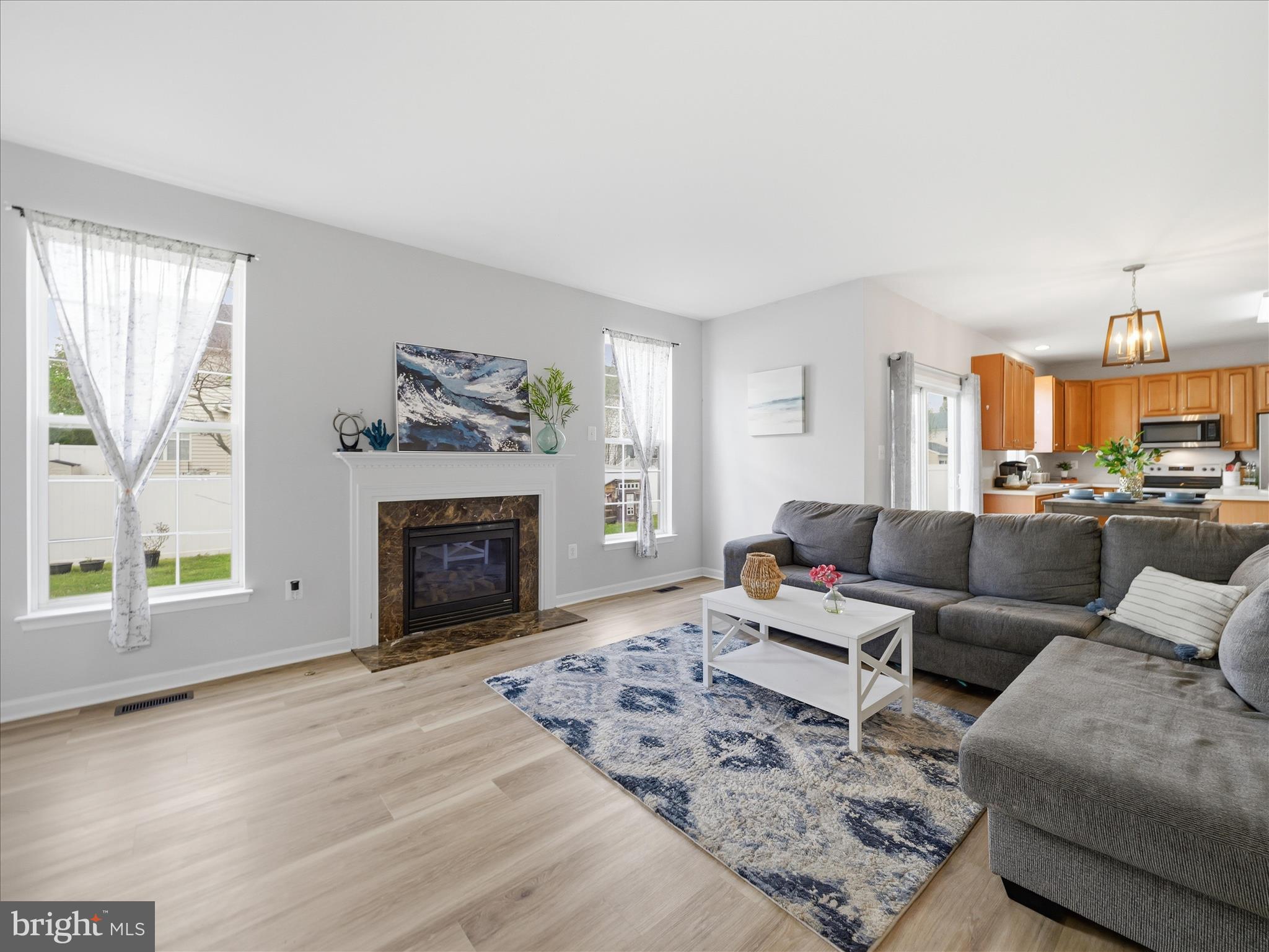 THE VILLAGE OF WASHINGTON TRAIL - Residential
