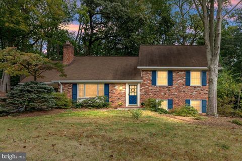 5025 KINGSTON DRIVE ANNANDALE VA 22003