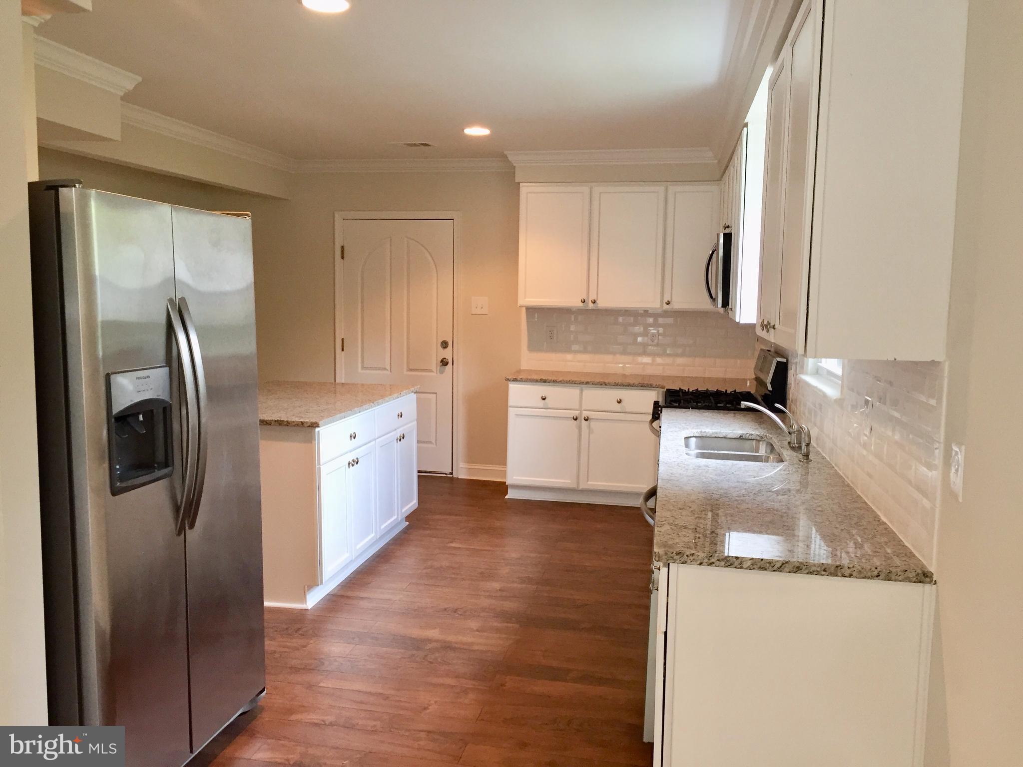 COLMAR MANOR- 1ST ADDN - Residential