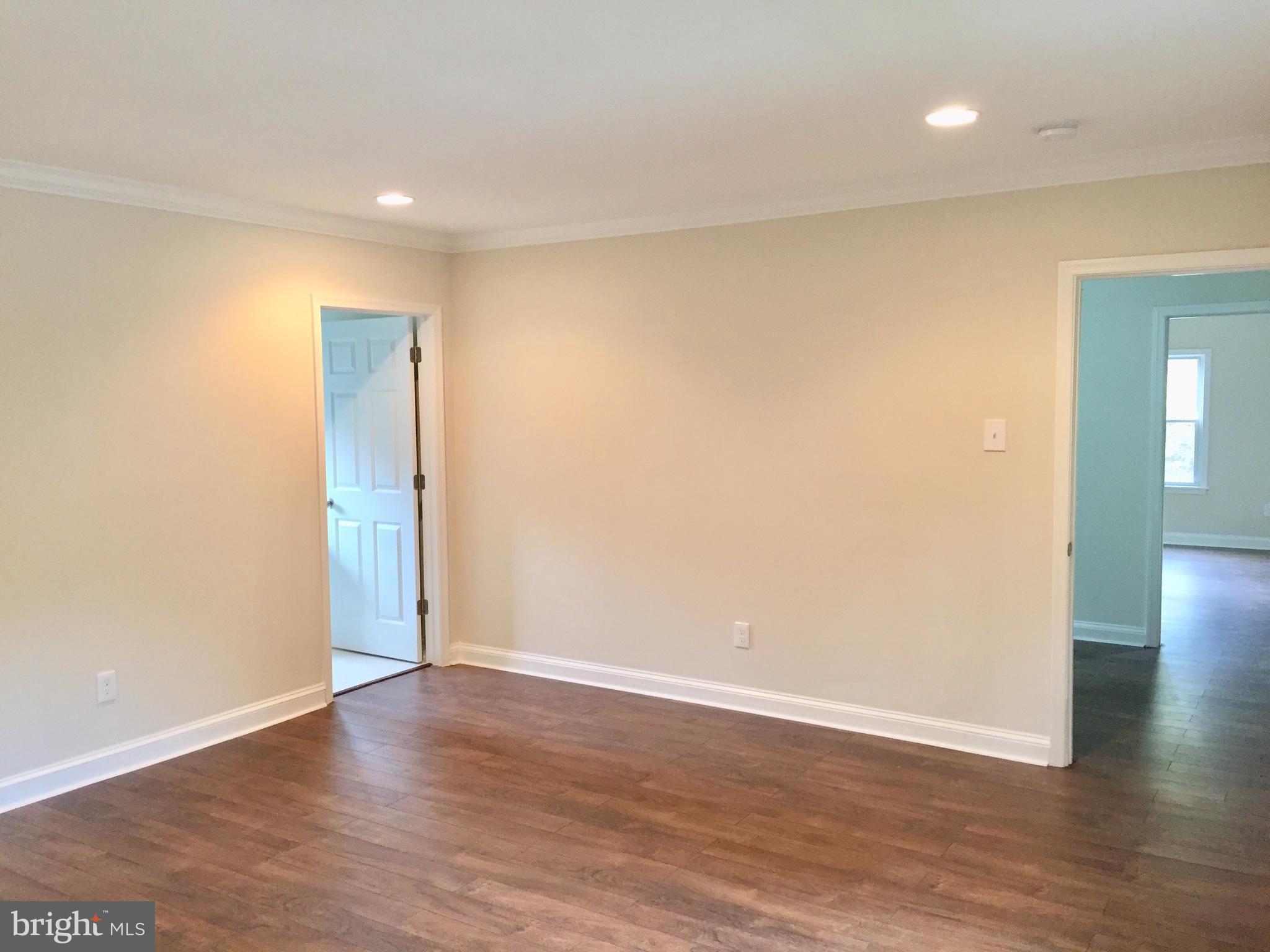 COLMAR MANOR- 1ST ADDN - Residential