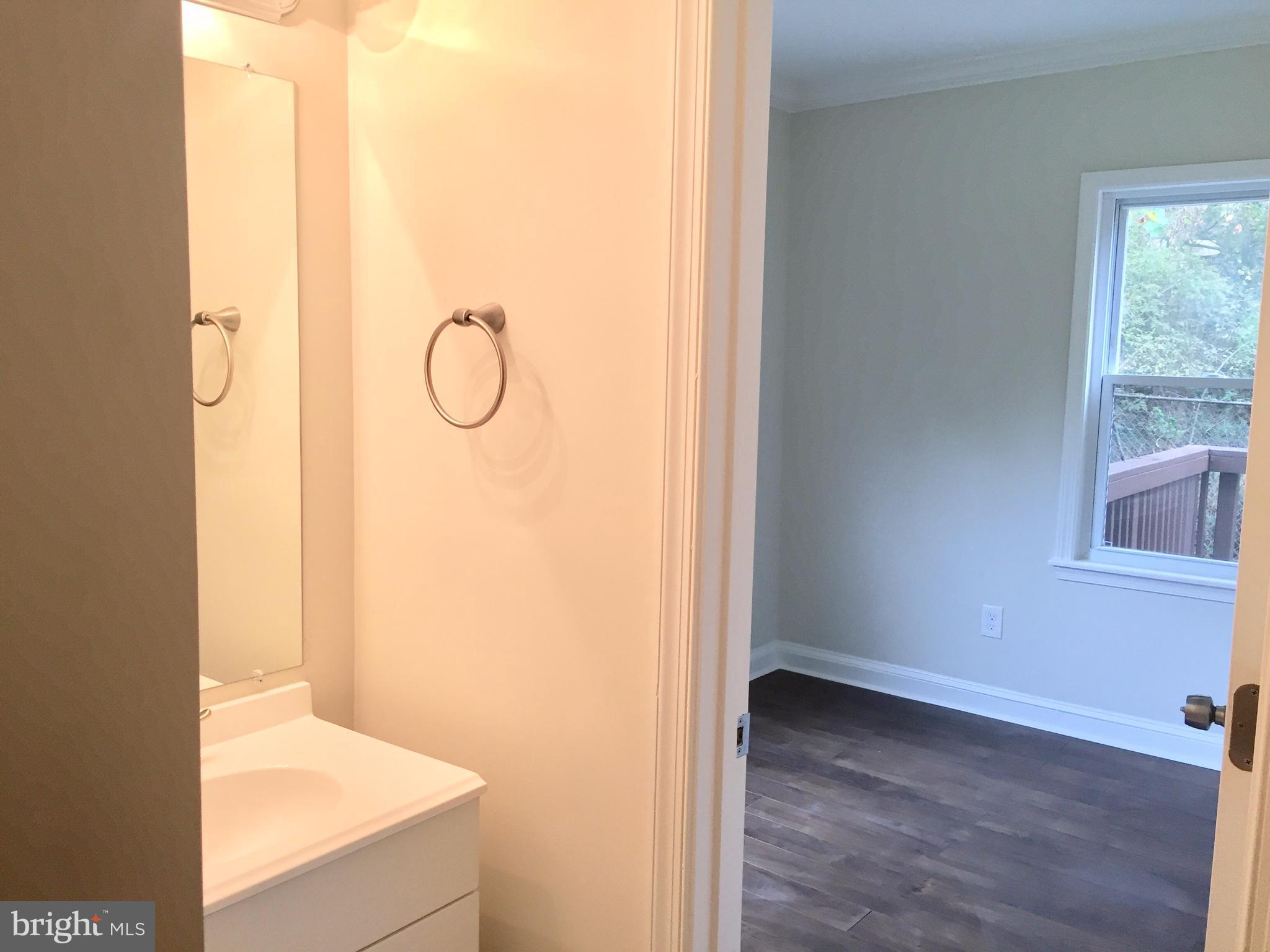 COLMAR MANOR- 1ST ADDN - Residential