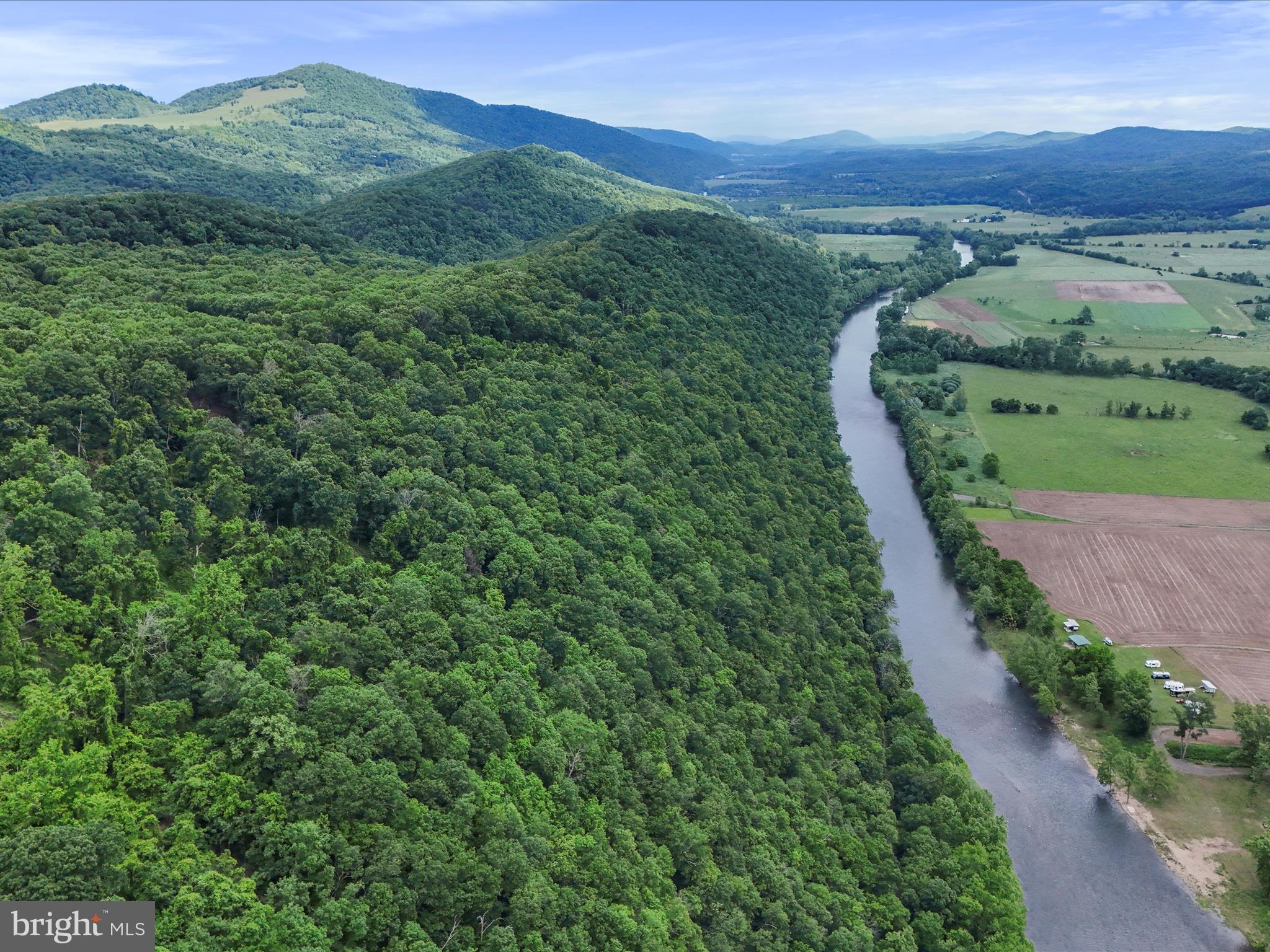 POTOMAC ISLAND RIDGE - Land