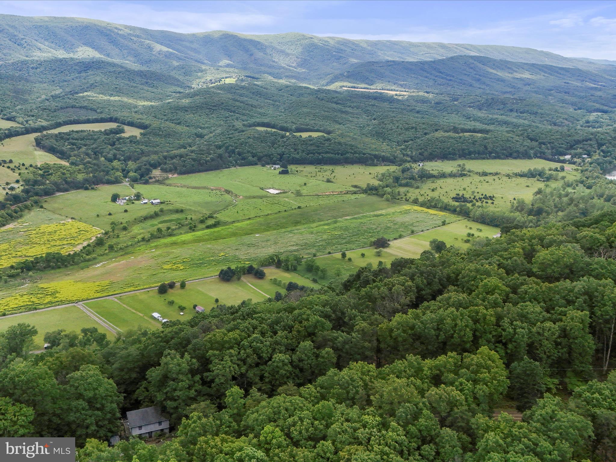 POTOMAC ISLAND RIDGE - Land