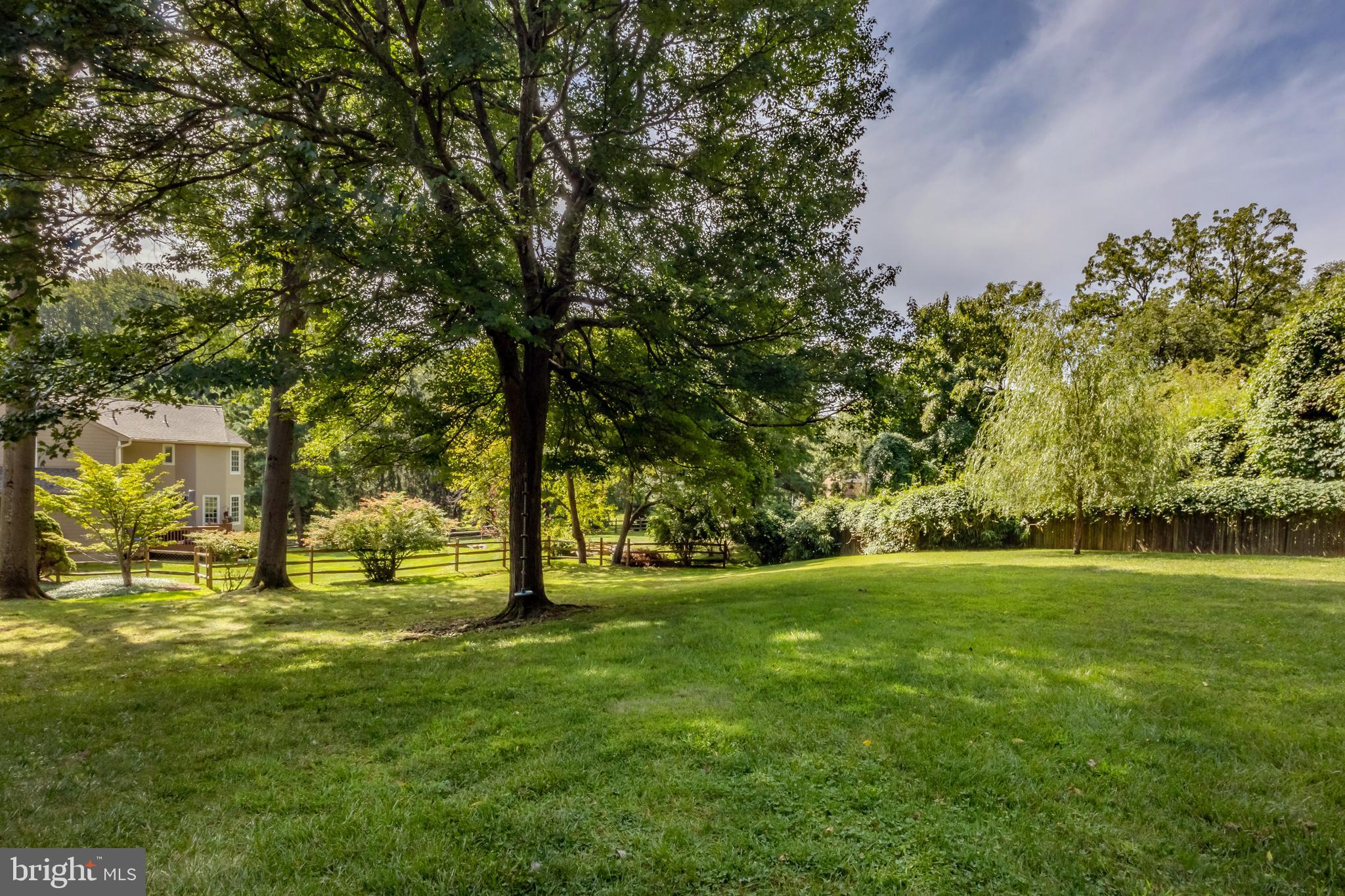 NEWTOWN SQ - Residential