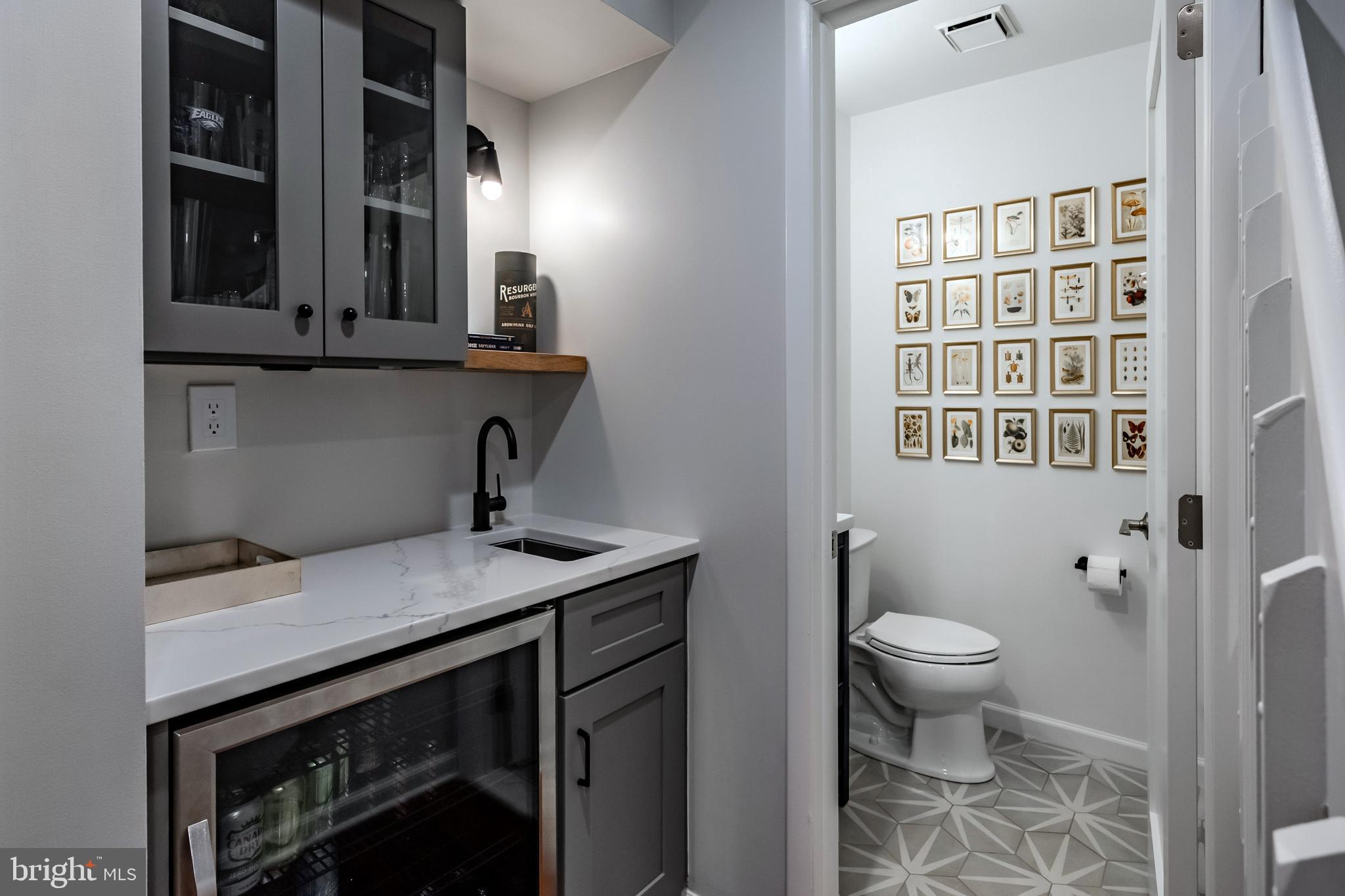 NEWTOWN SQ - Residential