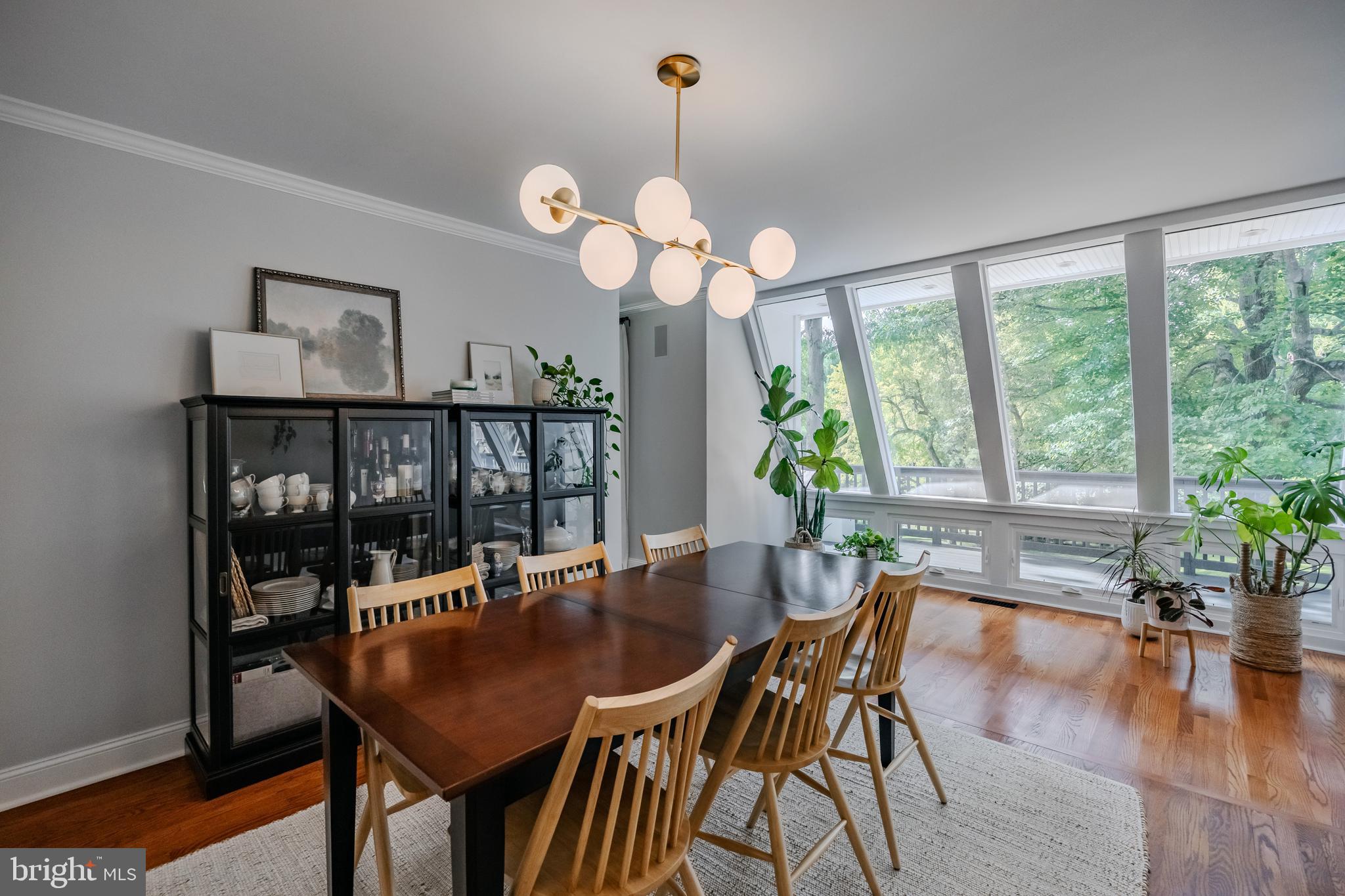 NEWTOWN SQ - Residential