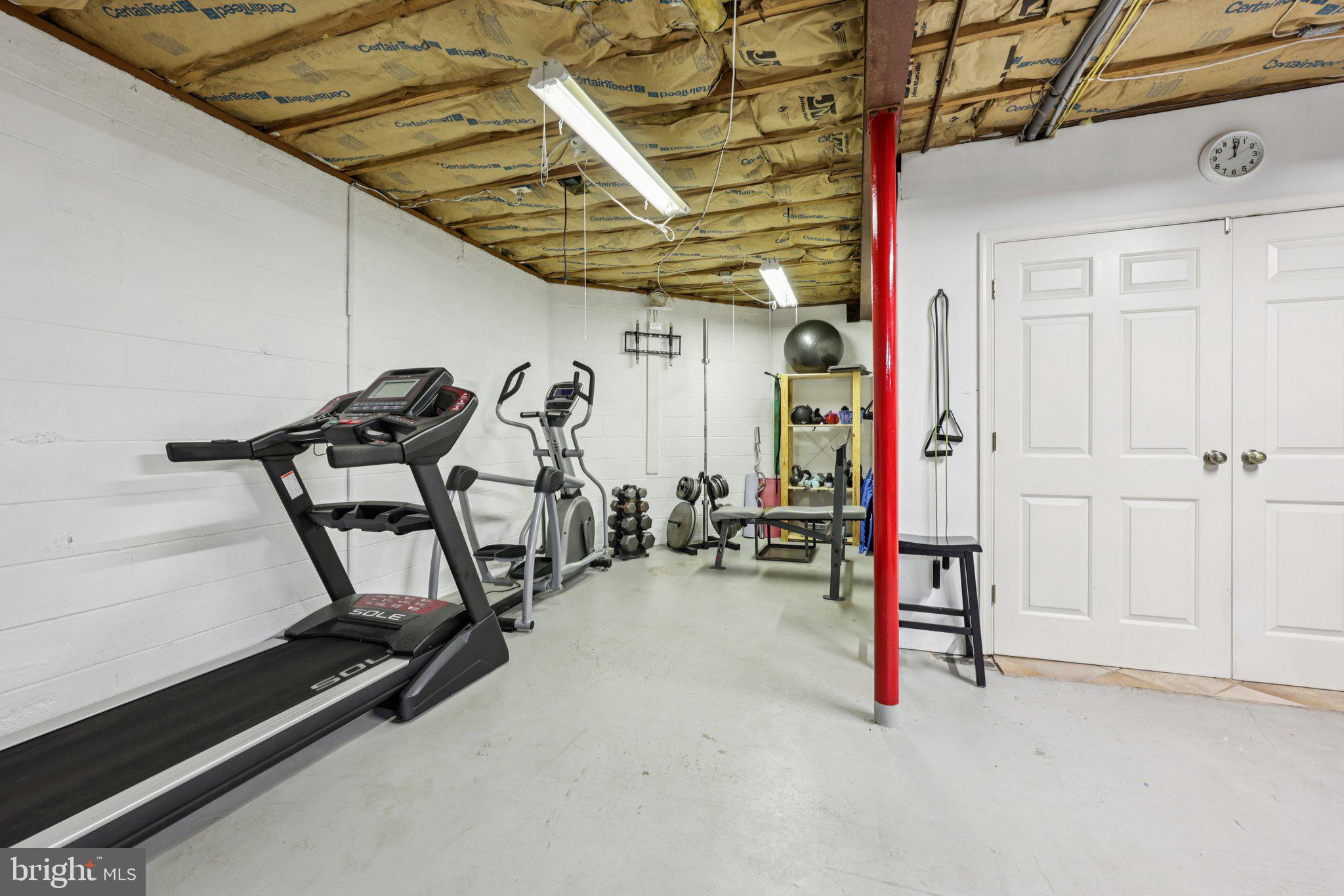 PLEASANT RIDGE - Residential