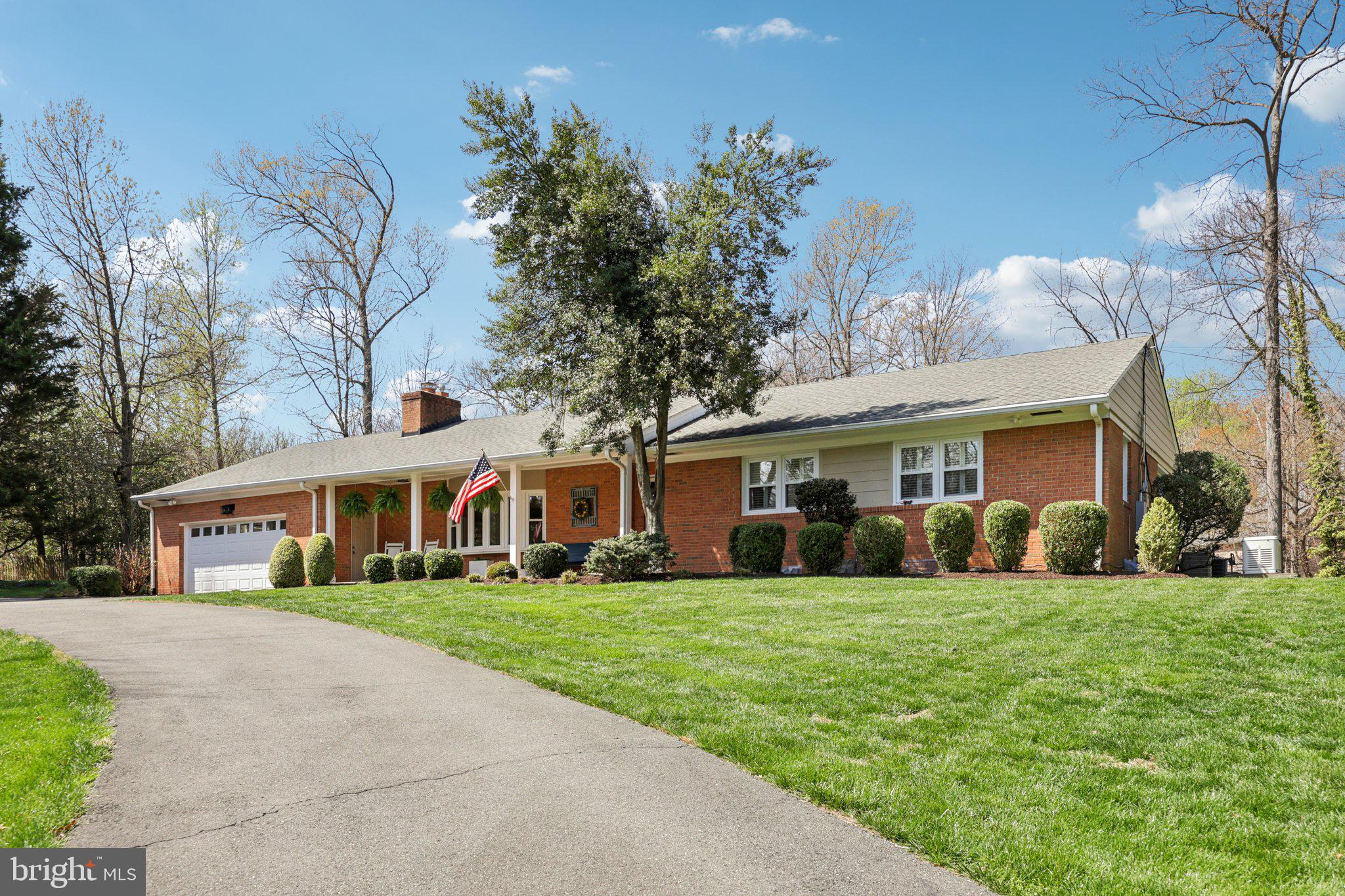 PLEASANT RIDGE - Residential
