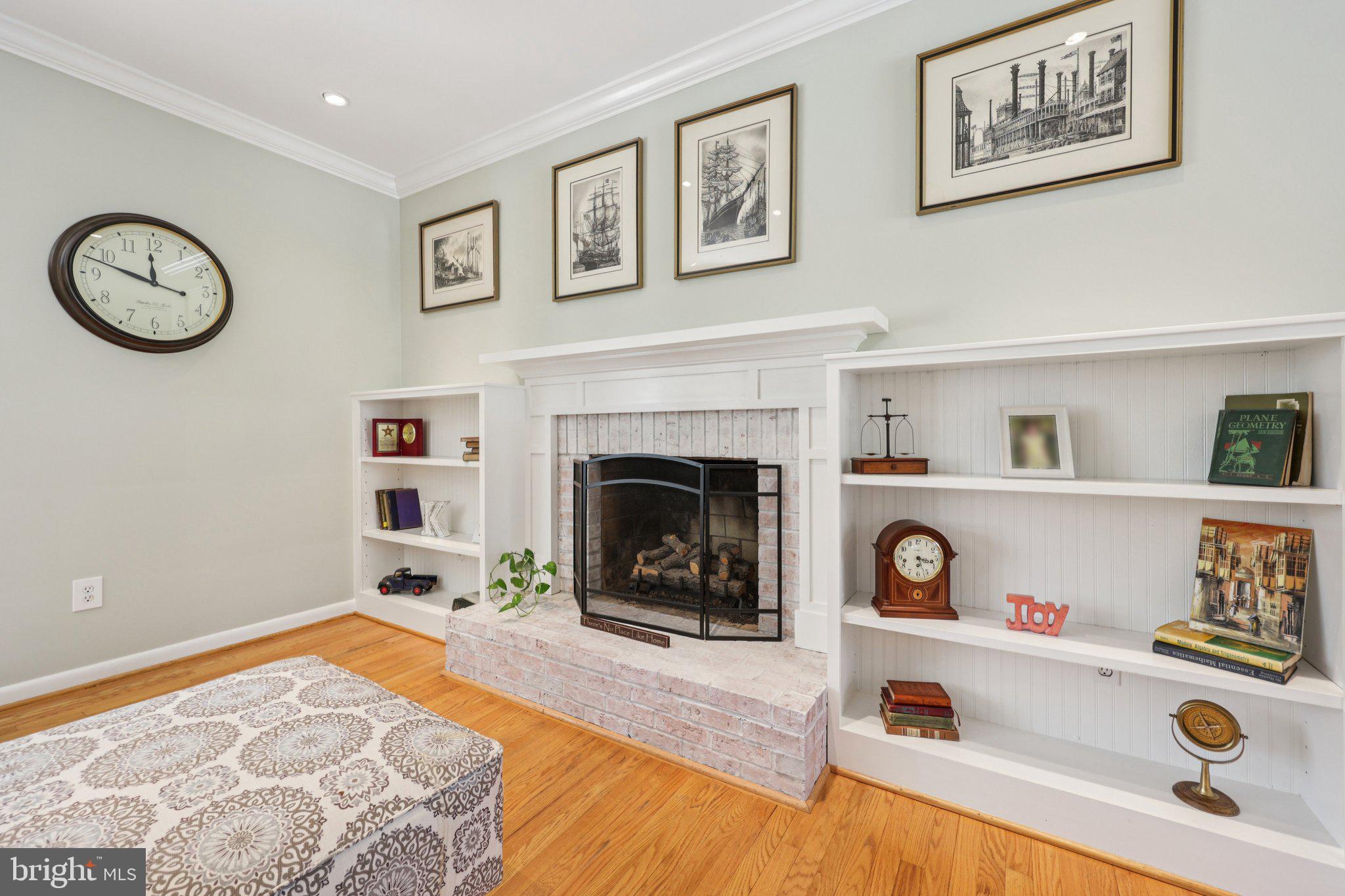 PLEASANT RIDGE - Residential