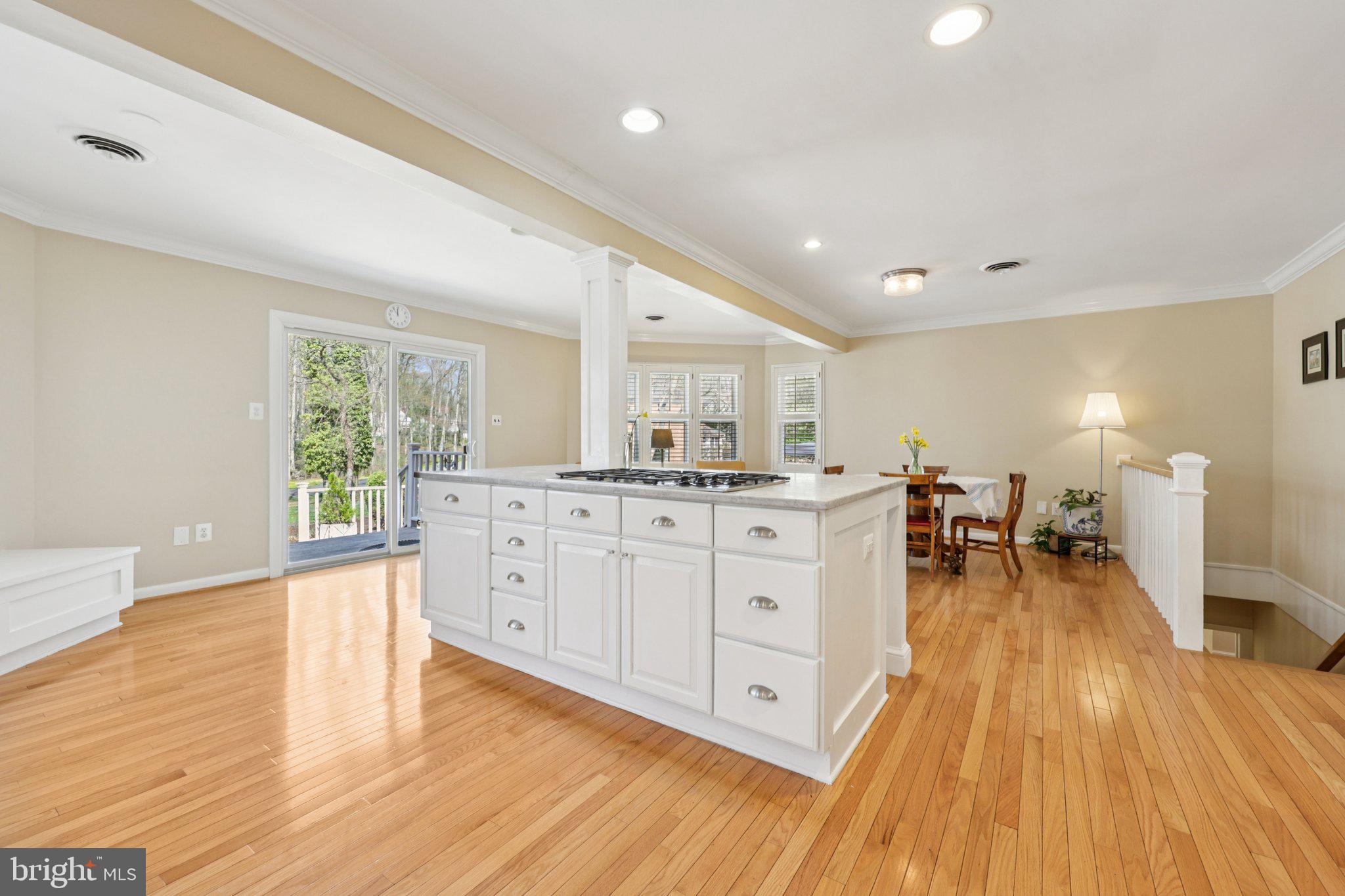 PLEASANT RIDGE - Residential