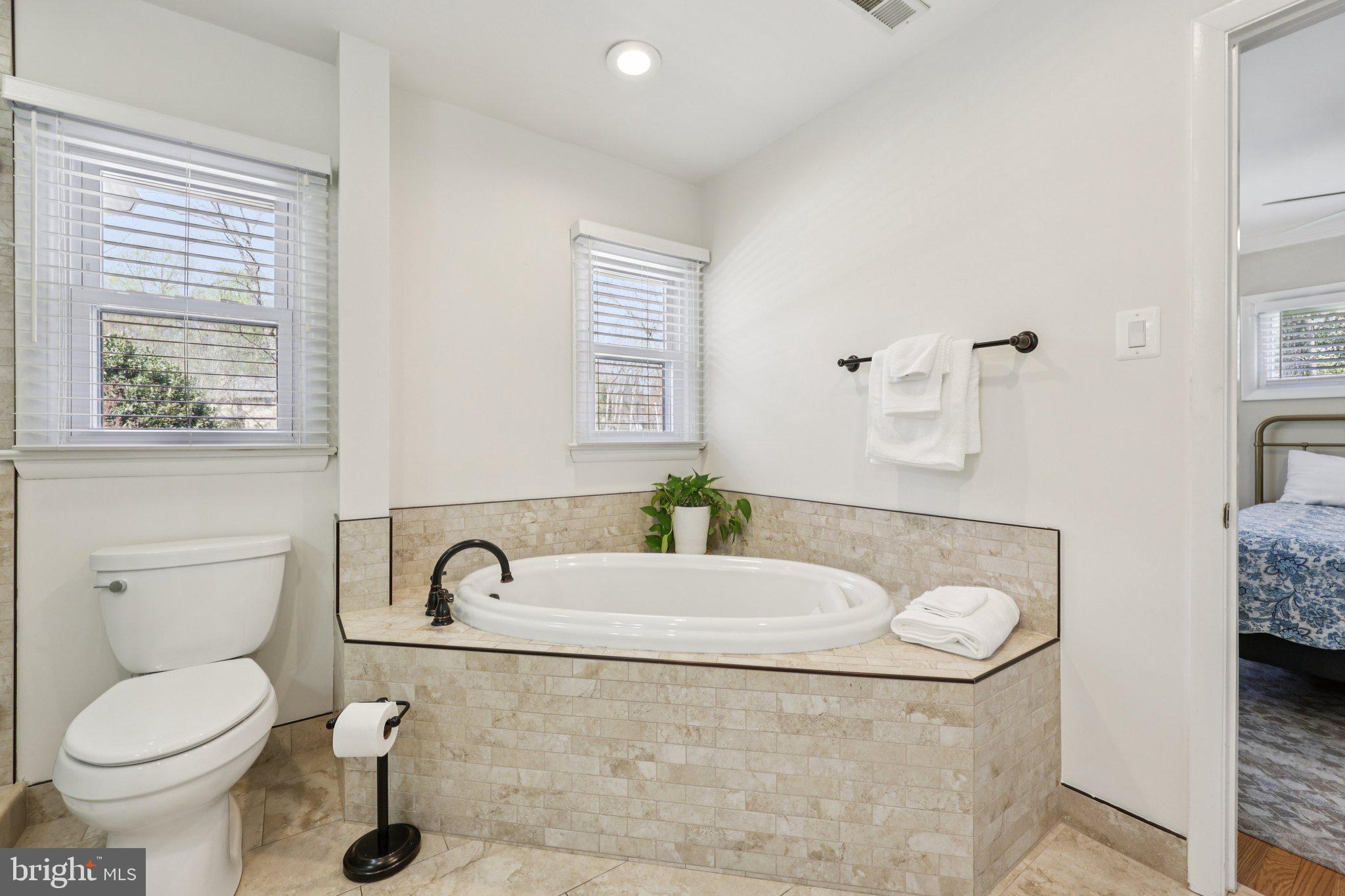 PLEASANT RIDGE - Residential