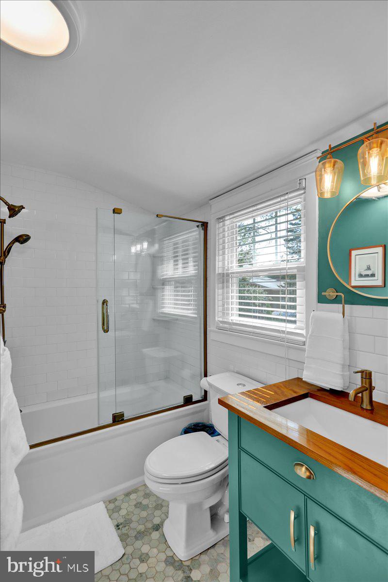 HAMILTON PARK - Residential