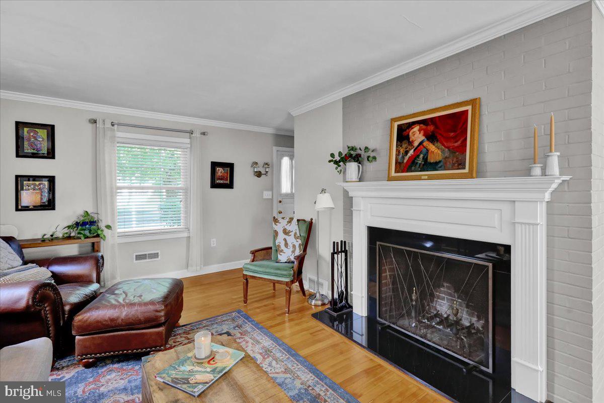 HAMILTON PARK - Residential