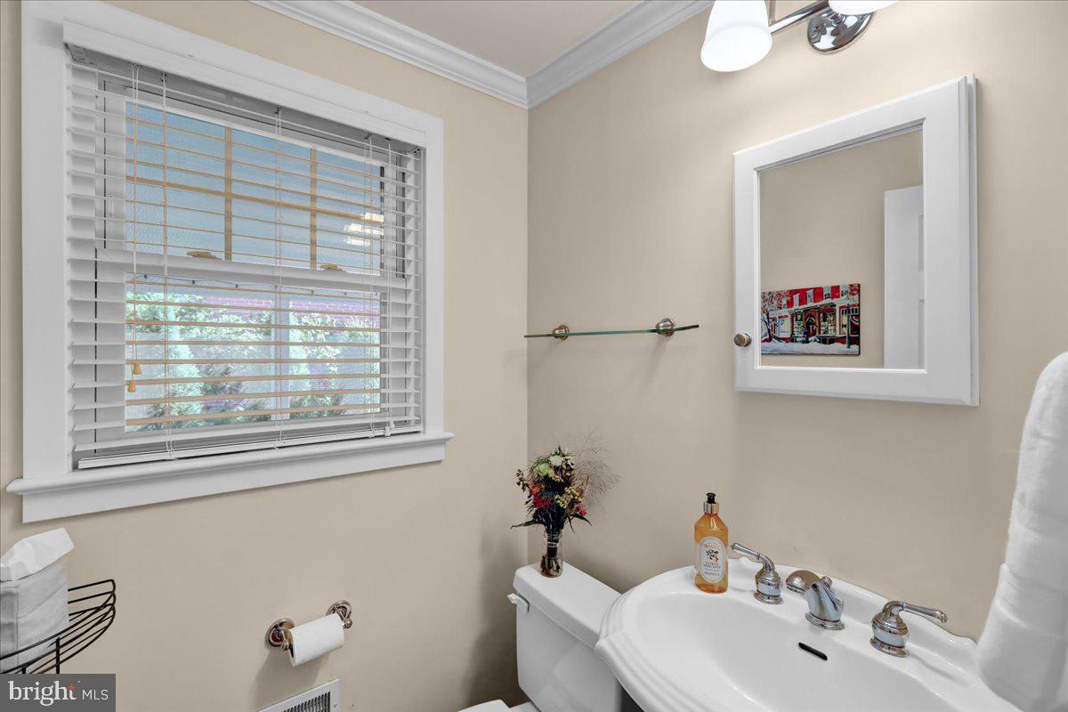 HAMILTON PARK - Residential