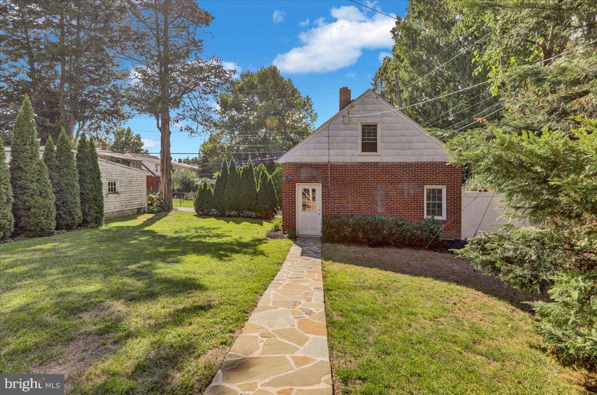 HAMILTON PARK - Residential