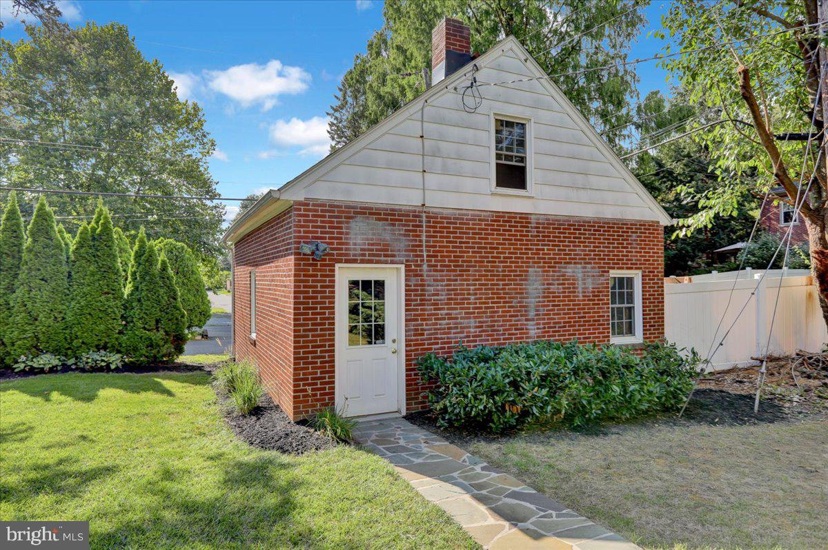 HAMILTON PARK - Residential