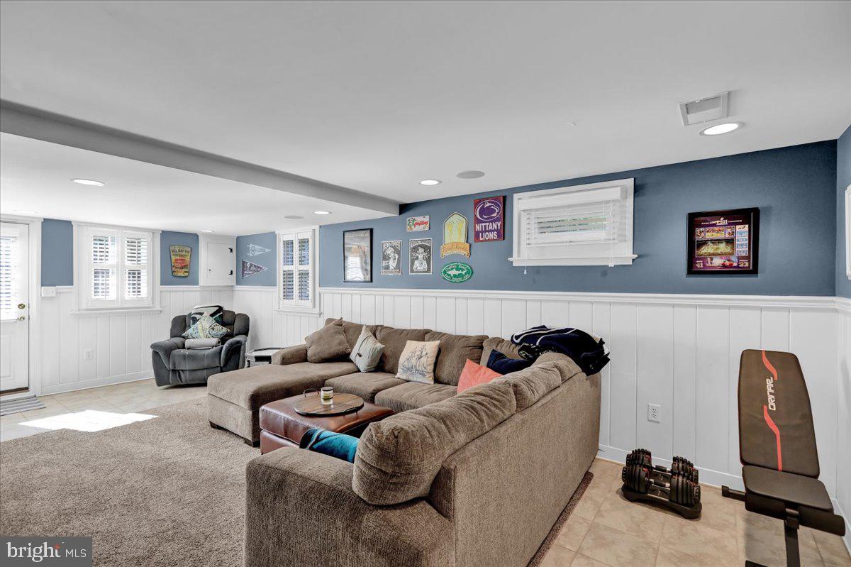 HAMILTON PARK - Residential