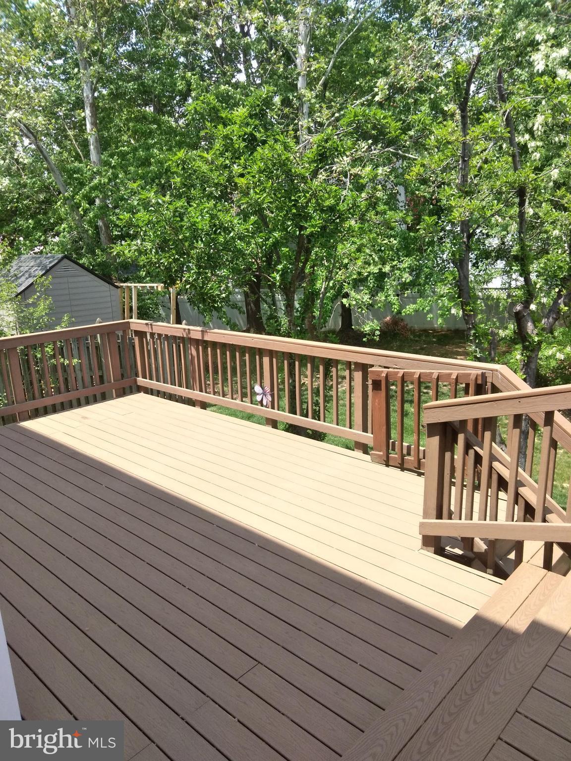 LANDSDOWNE - Residential Lease