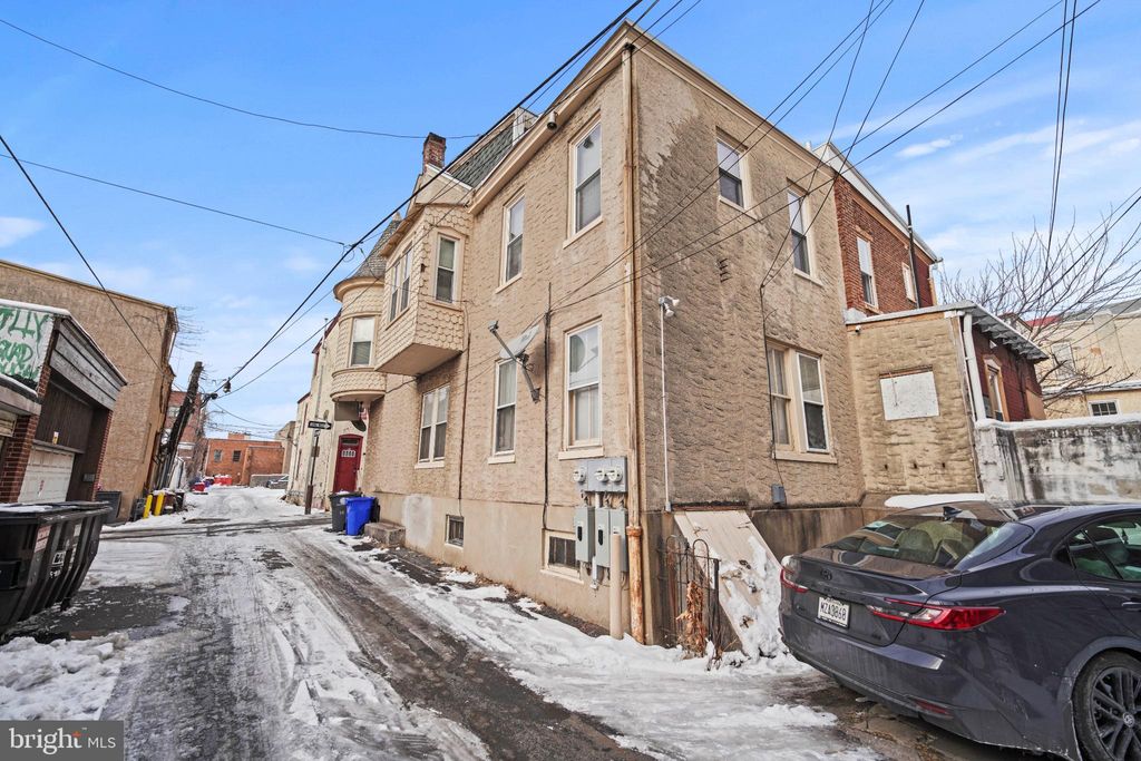 Photo of 18 Penn Street, POTTSTOWN, PA 19464 (MLS # PAMC2166330)