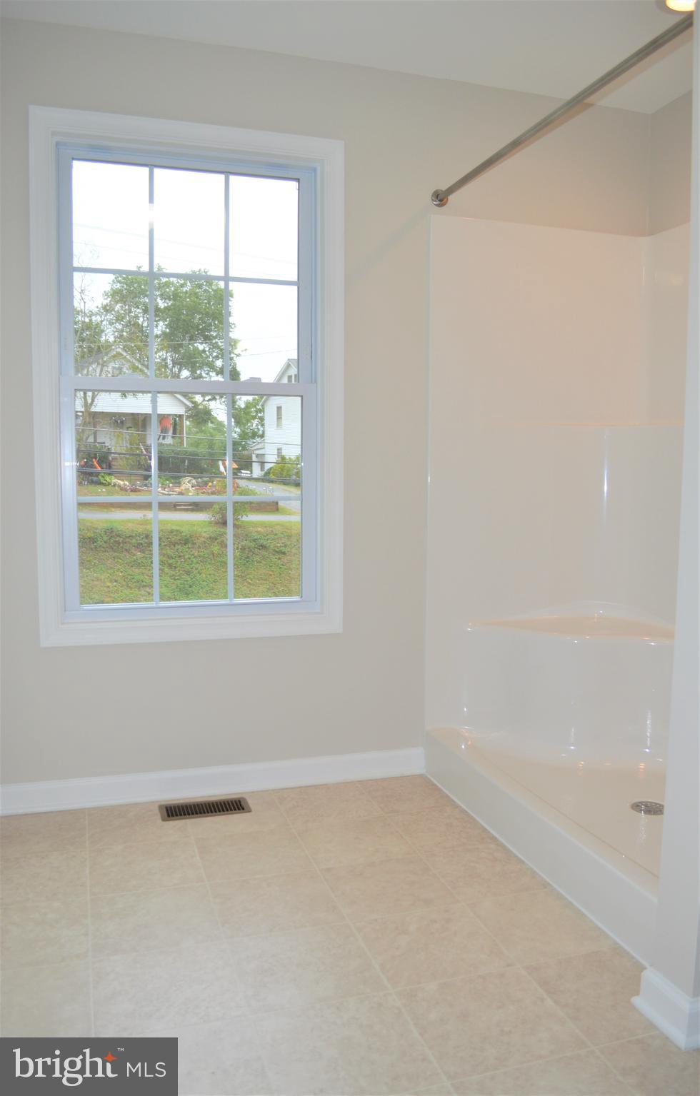 FAIRVIEW - Residential