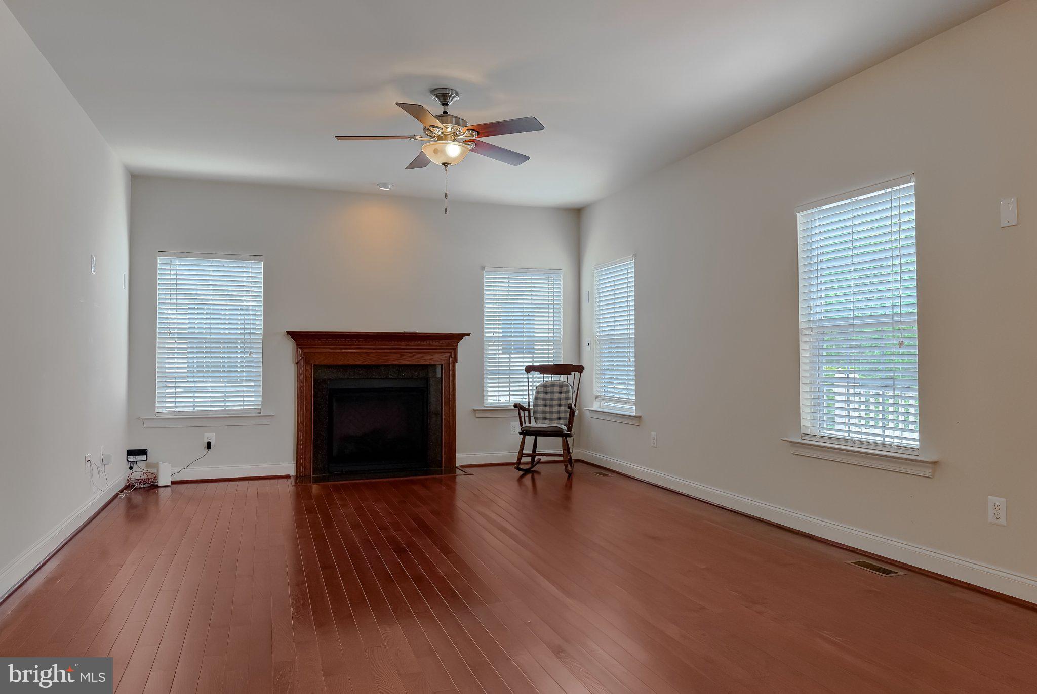 LEONARDS GRANT - Residential