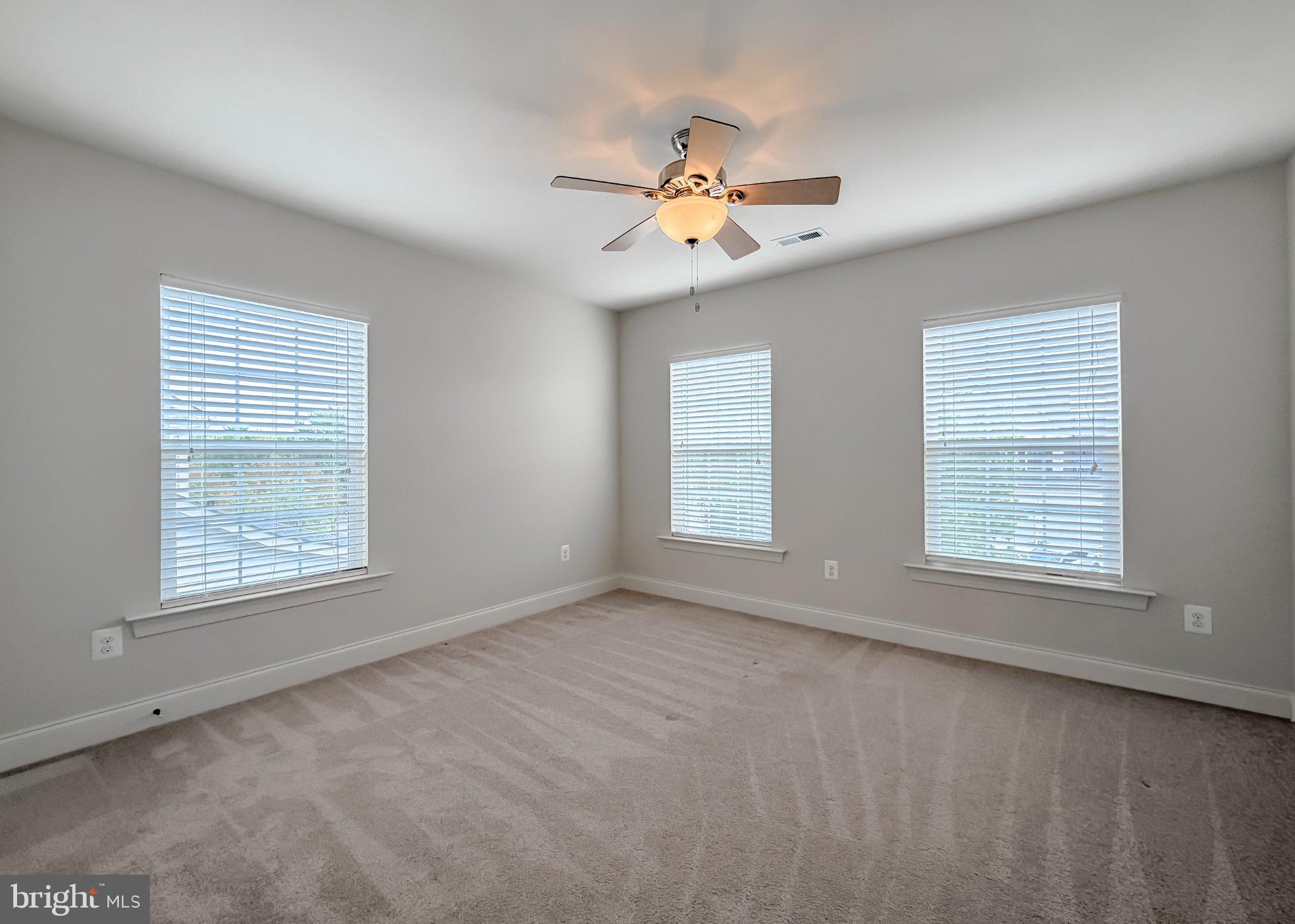 LEONARDS GRANT - Residential