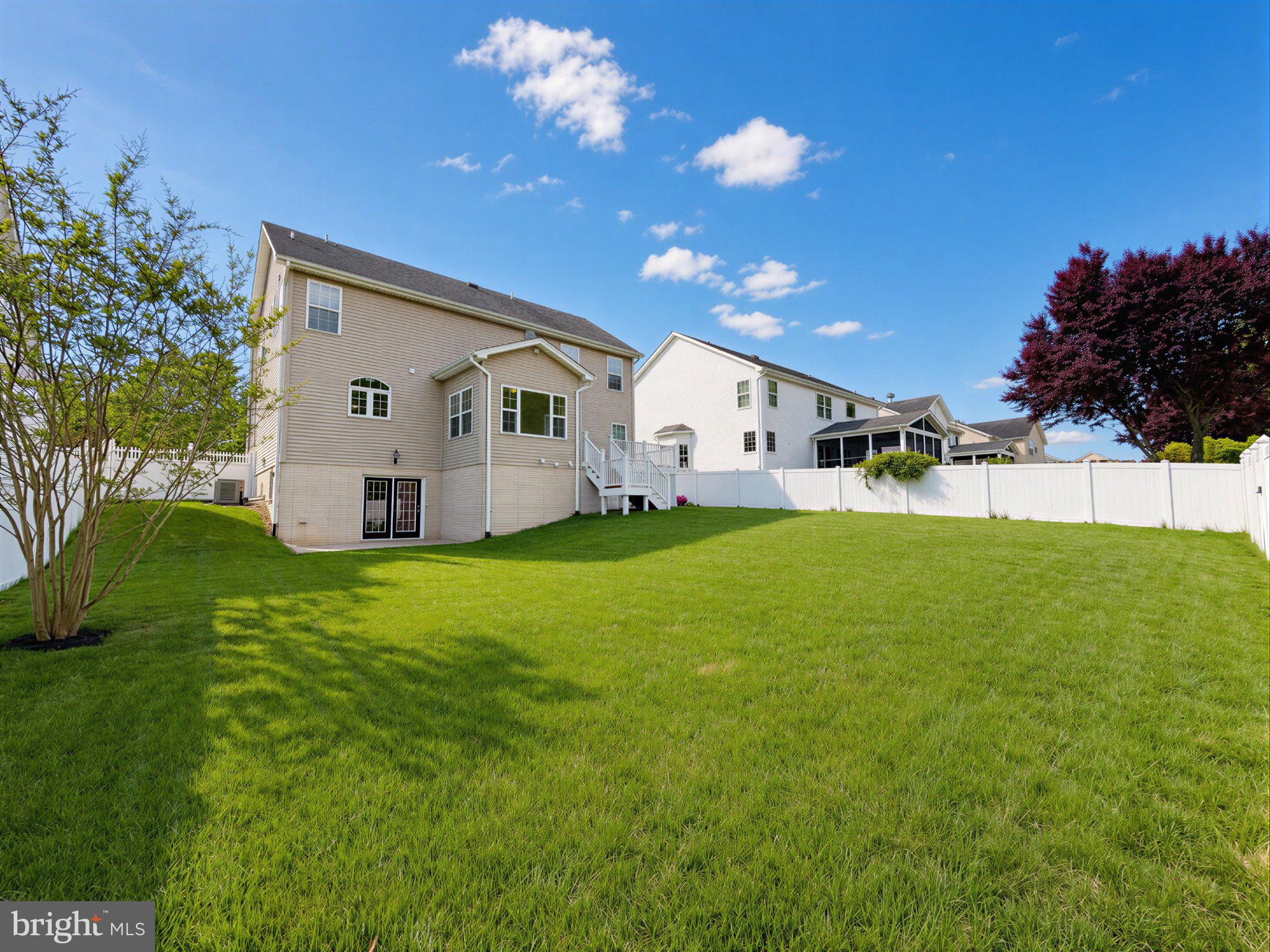 LEONARDS GRANT - Residential