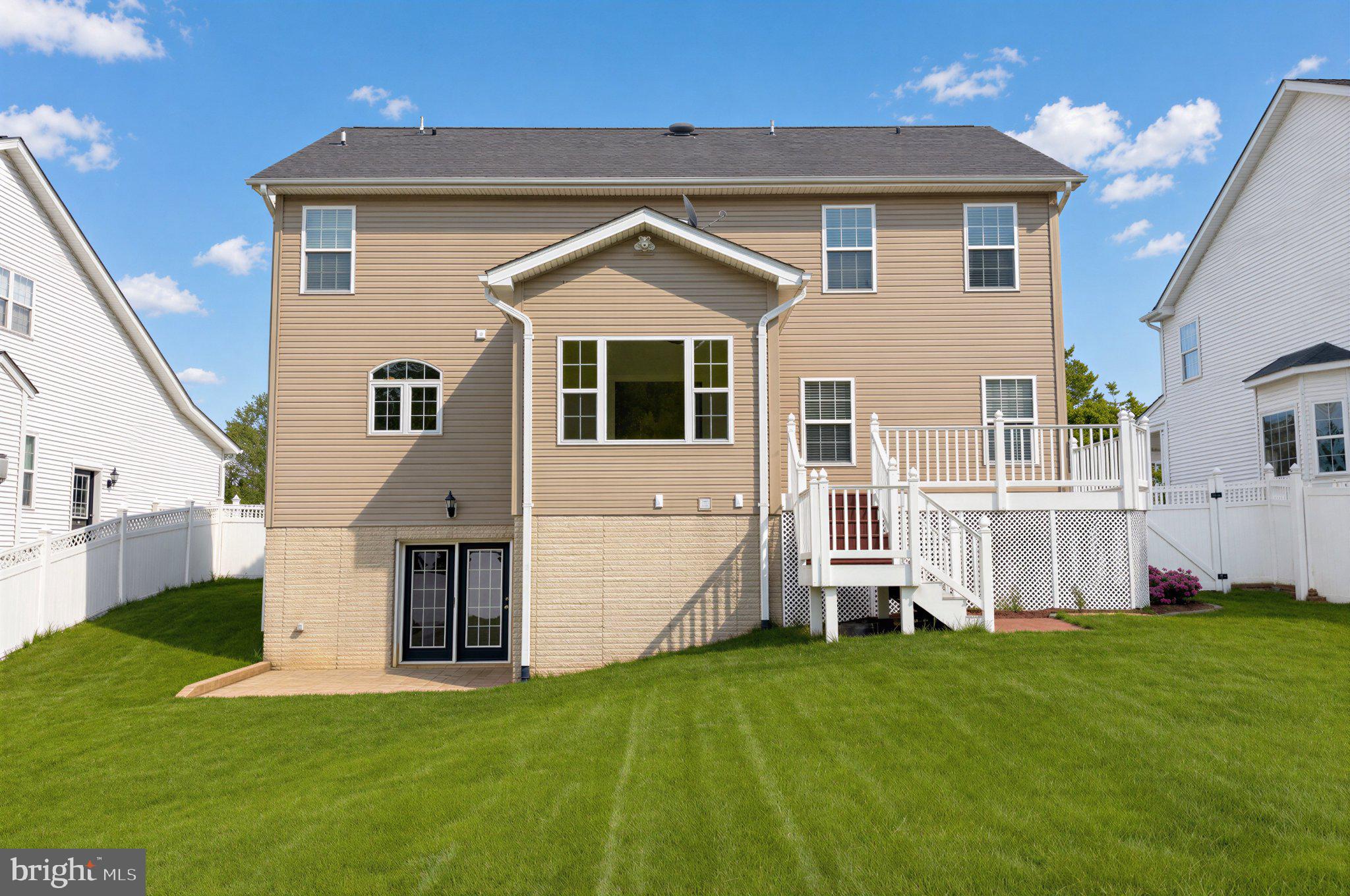 LEONARDS GRANT - Residential