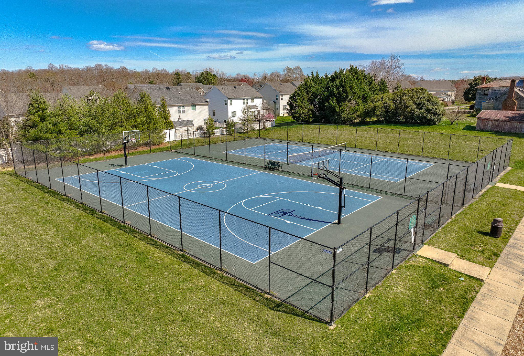 LEONARDS GRANT - Residential