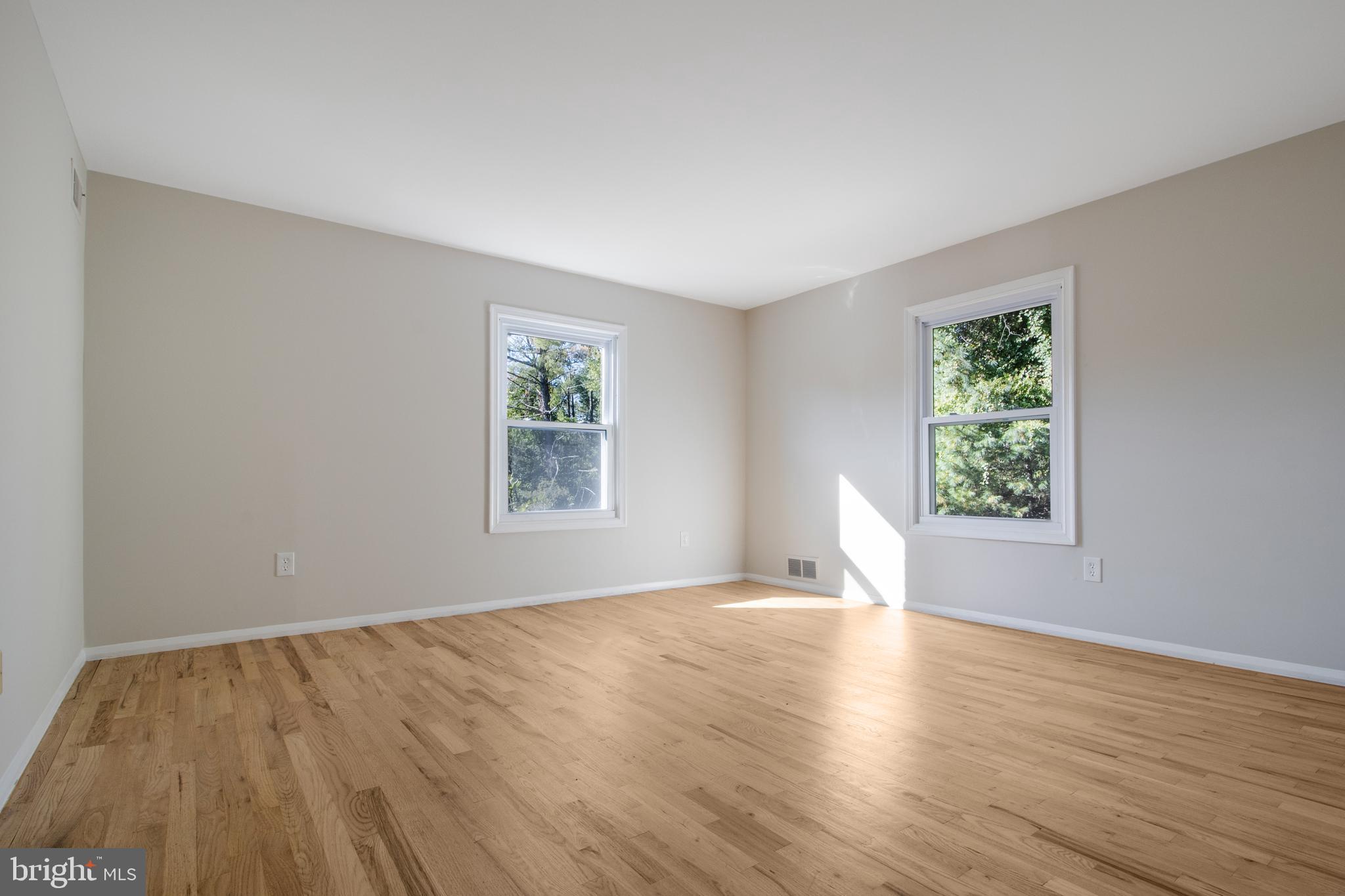 FOX HILLS - Residential