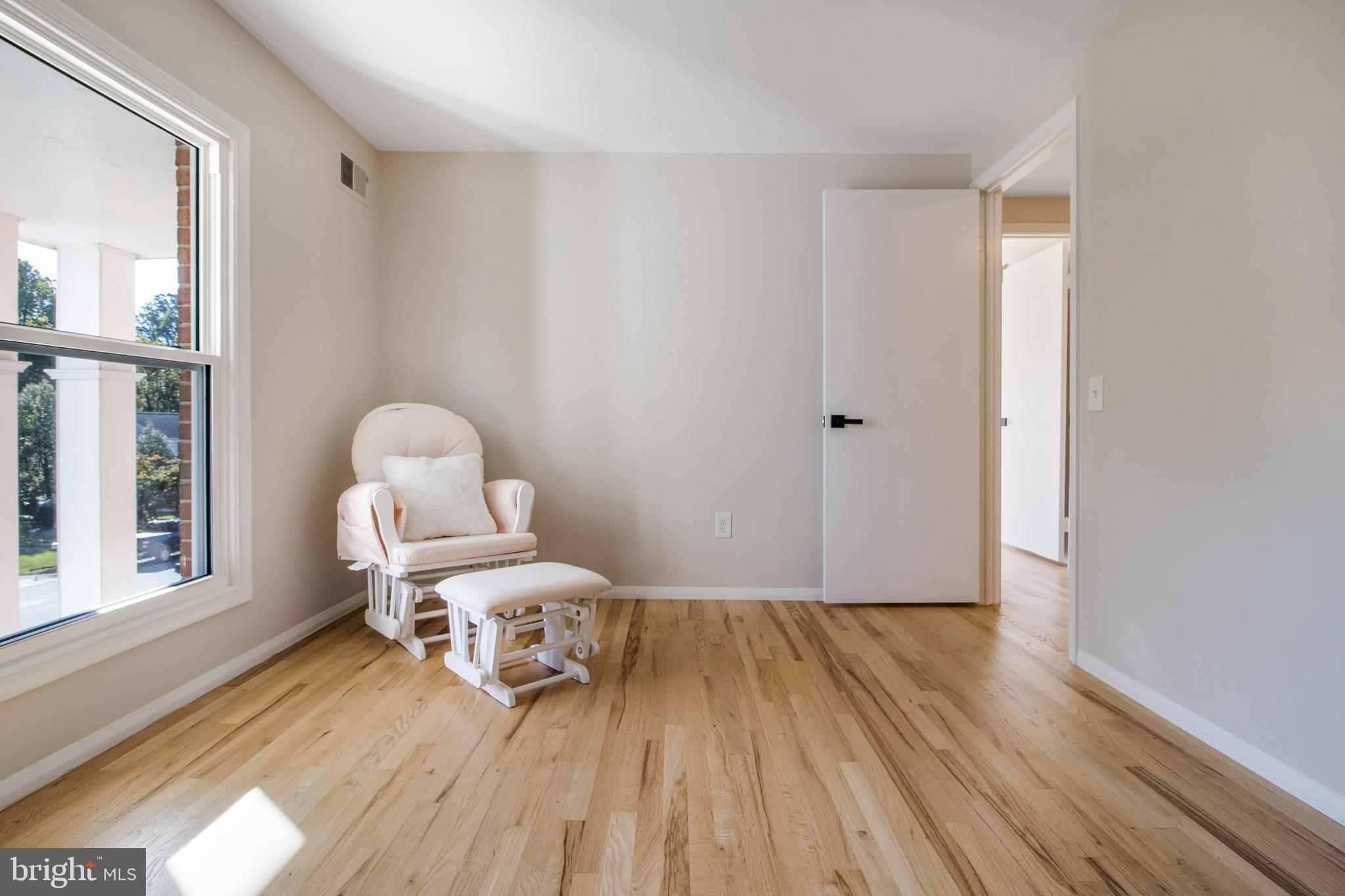 FOX HILLS - Residential