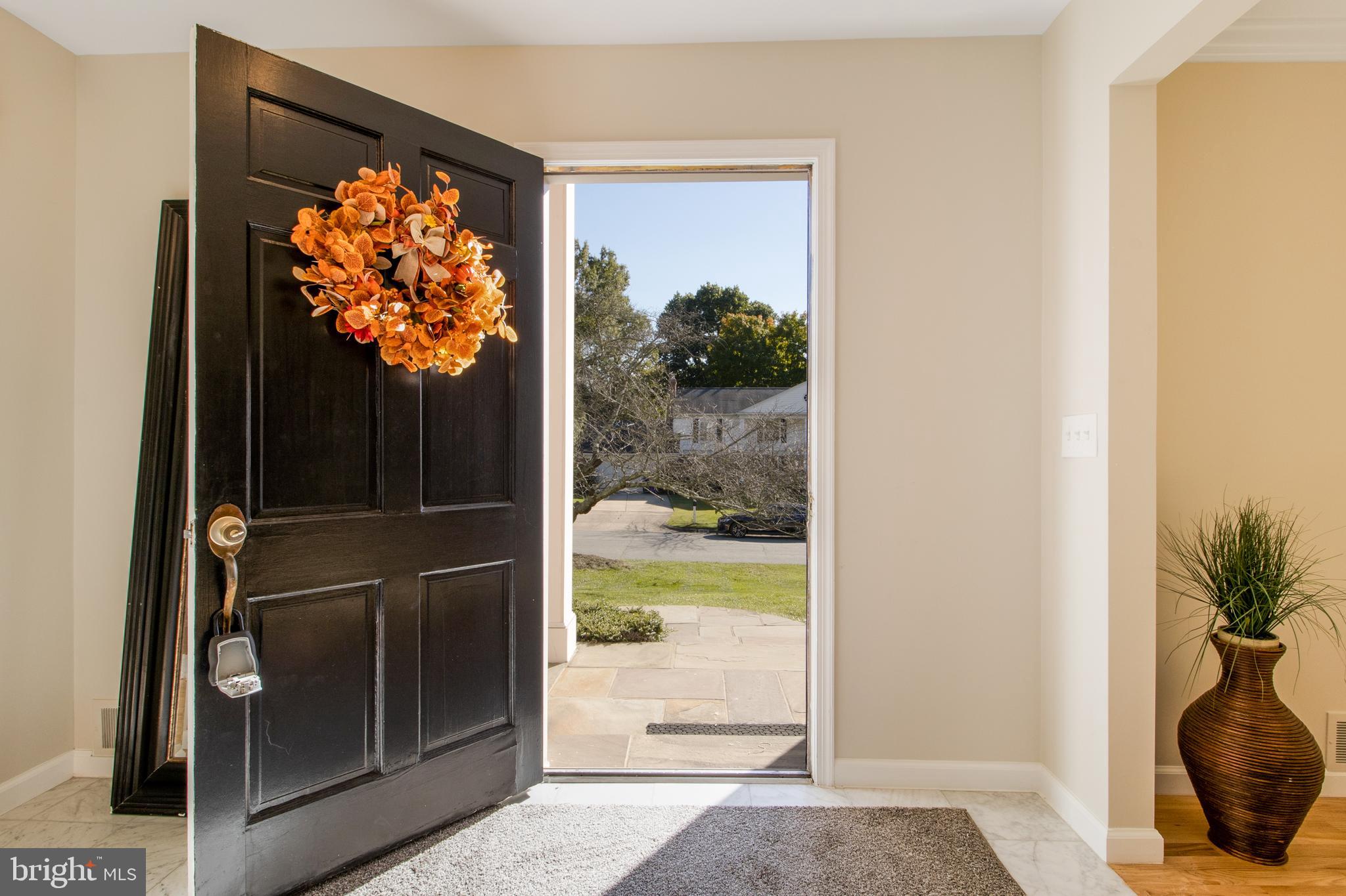 FOX HILLS - Residential