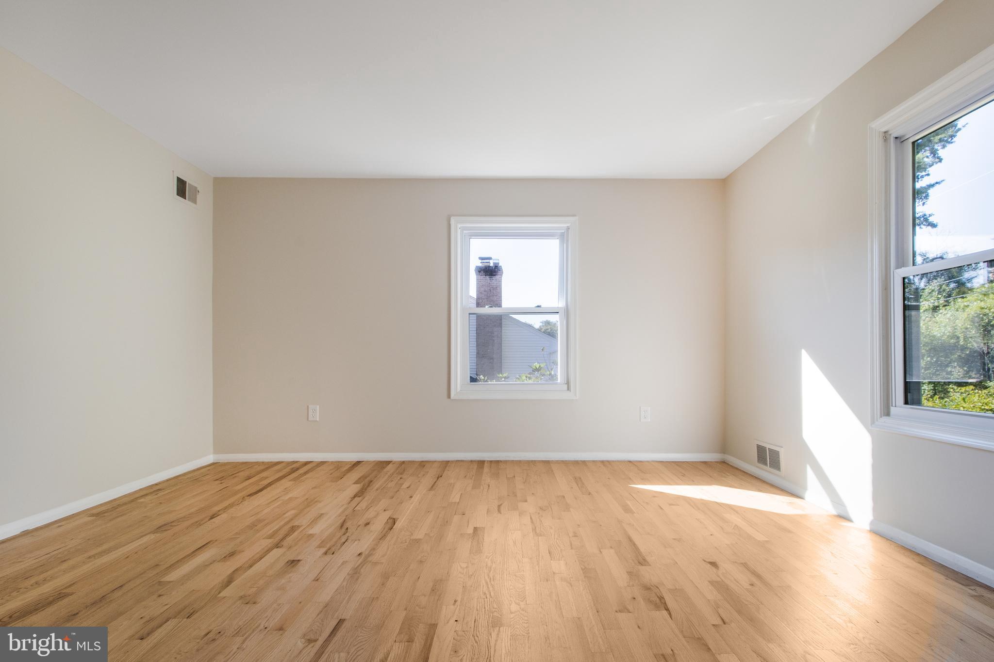 FOX HILLS - Residential