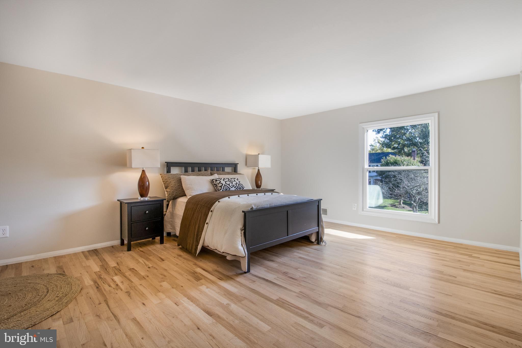 FOX HILLS - Residential