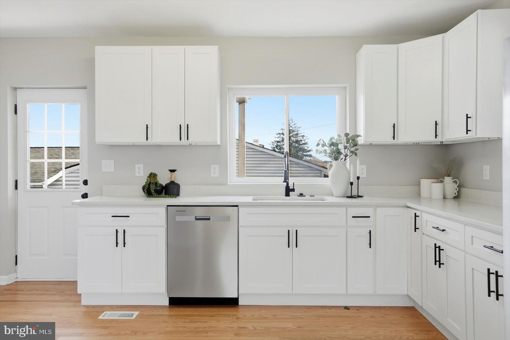 BALTIMORE HIGHLANDS - Residential