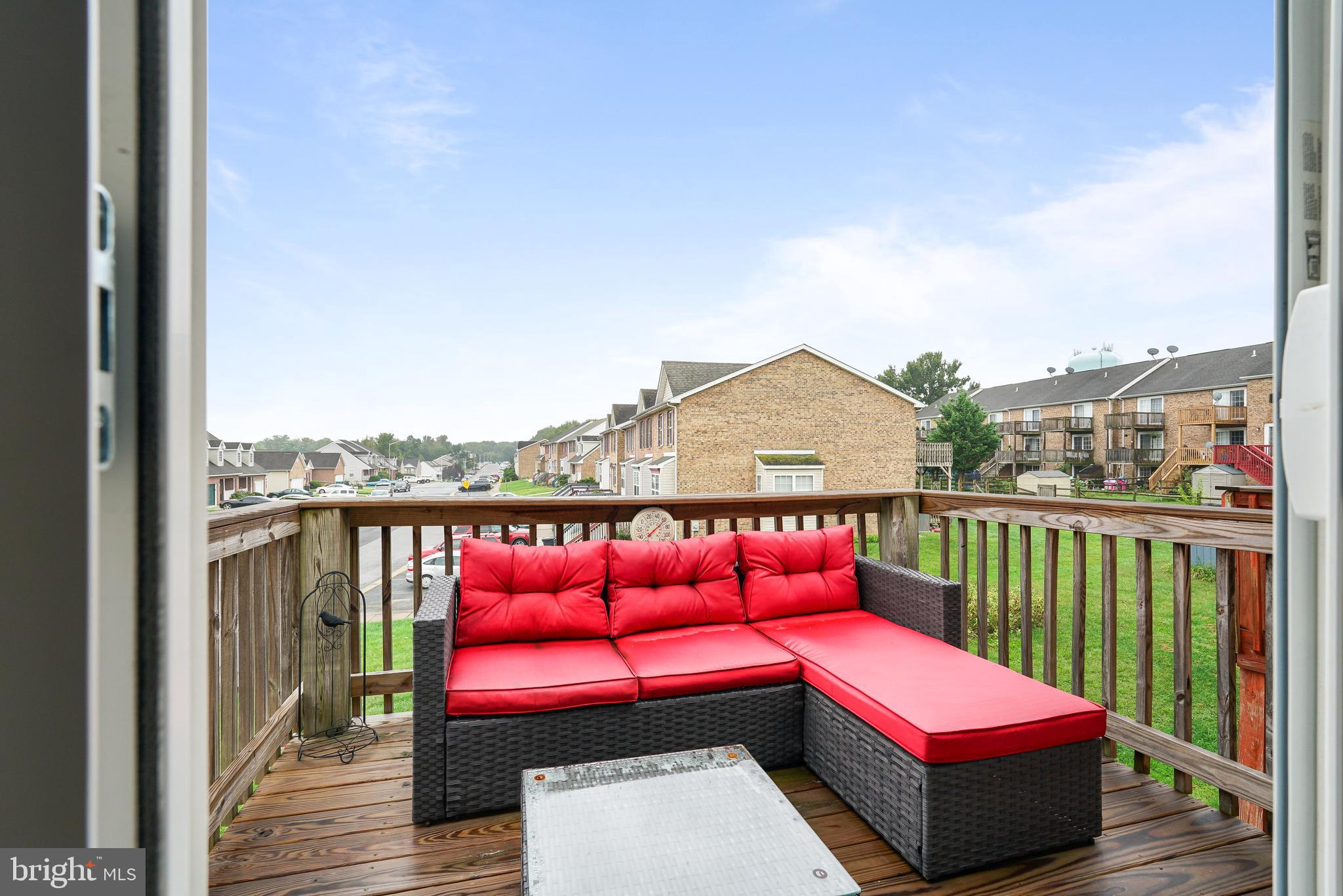 VILLAGE OF PHEASANT GLEN - Residential